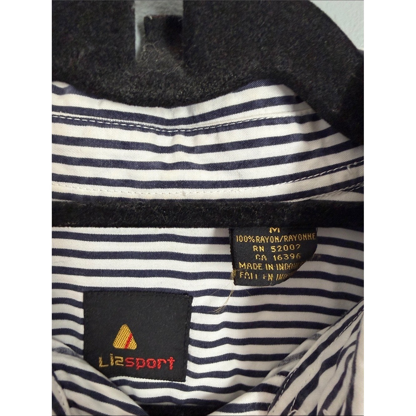 Vintage LizSport Striped Button Down Shirt Embroidered Crest Pocket Medium