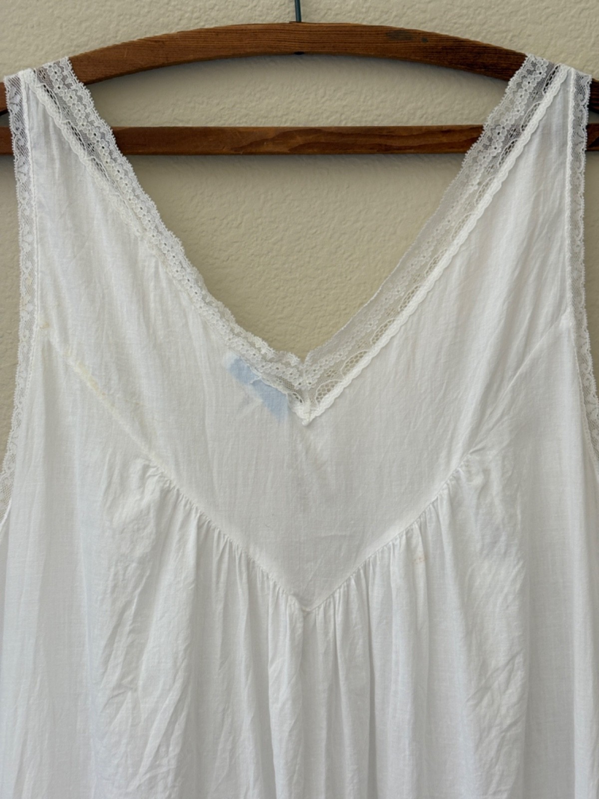 Vintage 90s Christian Dior Neiman Marcus White Cotton Lace Trim Nightgown M USA