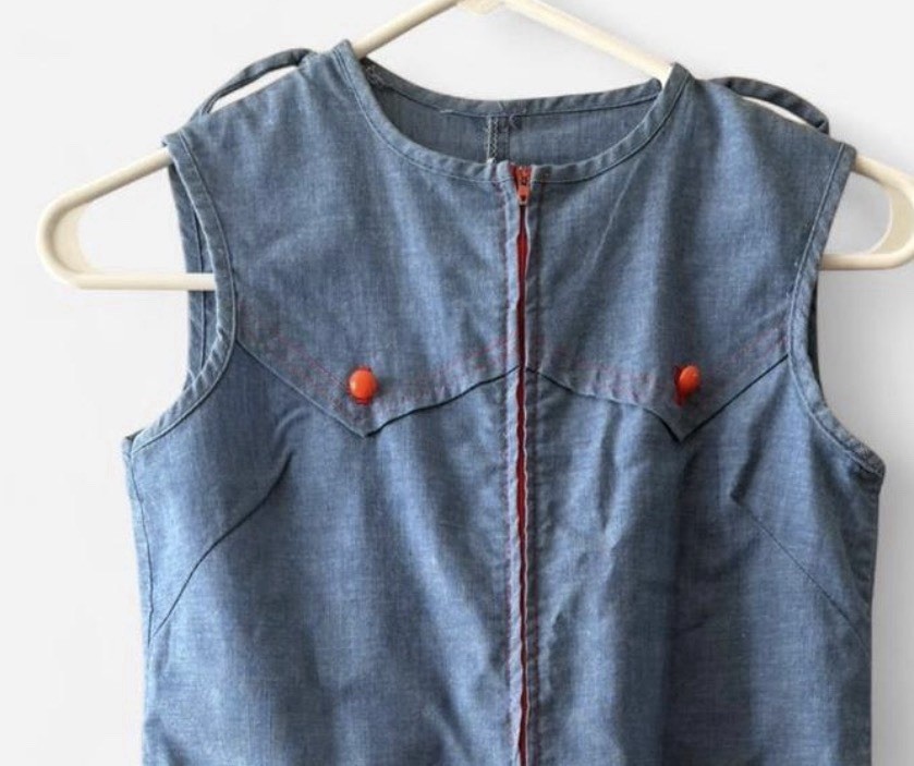 Vintage 60s Chambray Romper Skort Red Trim Sleeveless Mod Playsuit XS