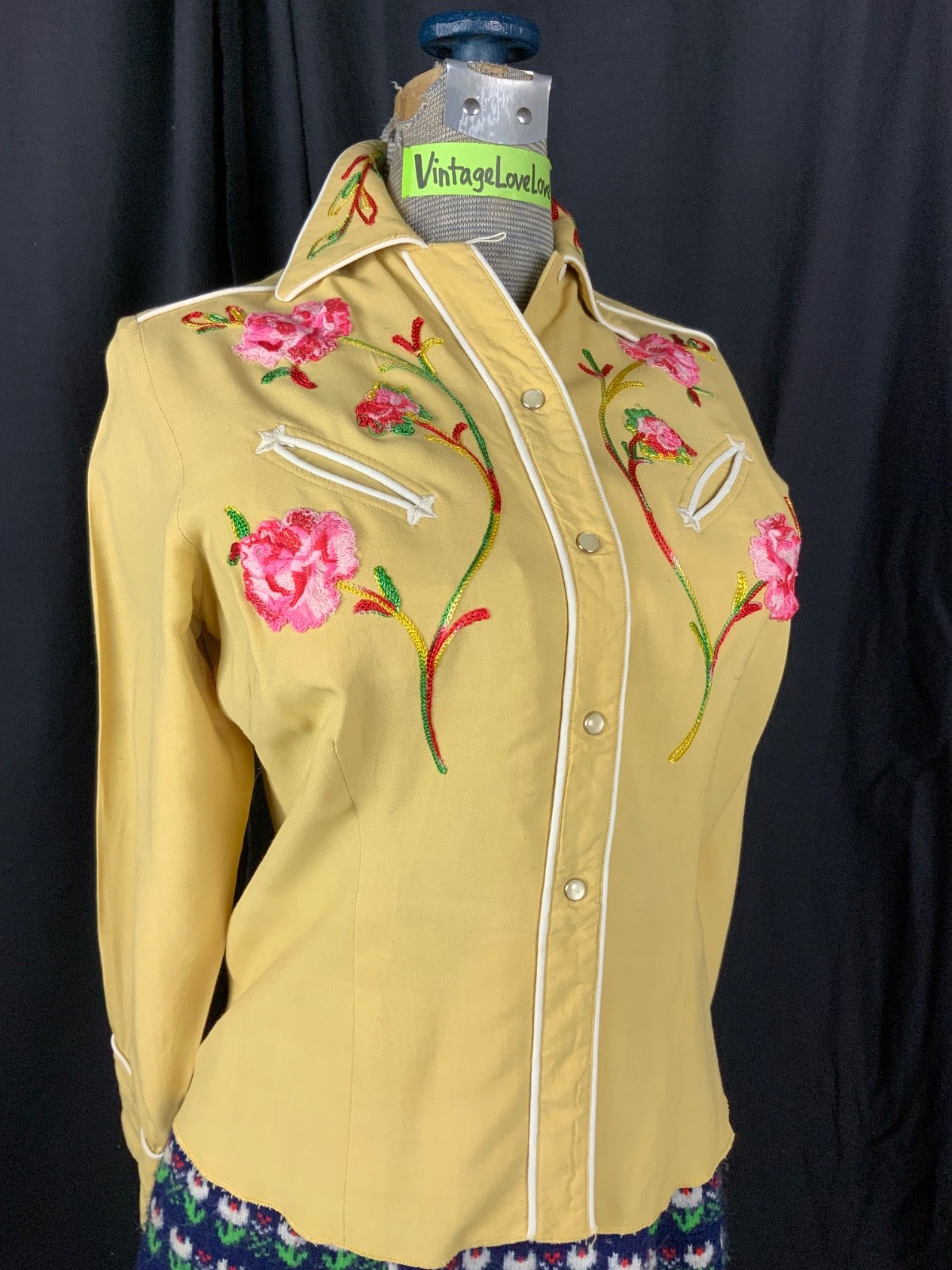 MILLER WESTERN WEAR Vtg 50s Dk Yellow Floral Embroidered Shirt-Bust 38/2XS-XS