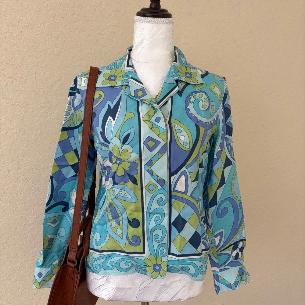 Petite Sophisticate 100% Silk Blouse Psychedelic Print Vintage Petite Size 4