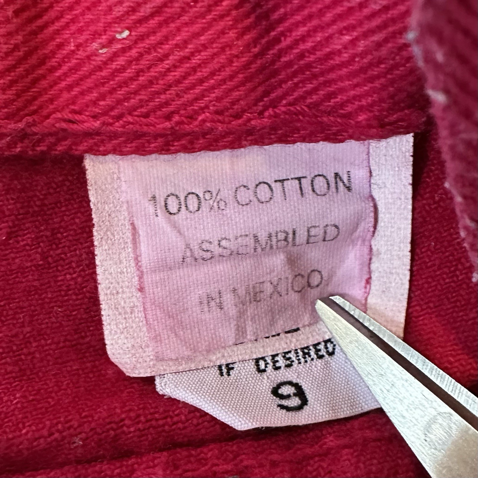 90s Vintage Star Cody Womens Magenta Hot Pink Size 9 High Waist Jean Shorts 23in