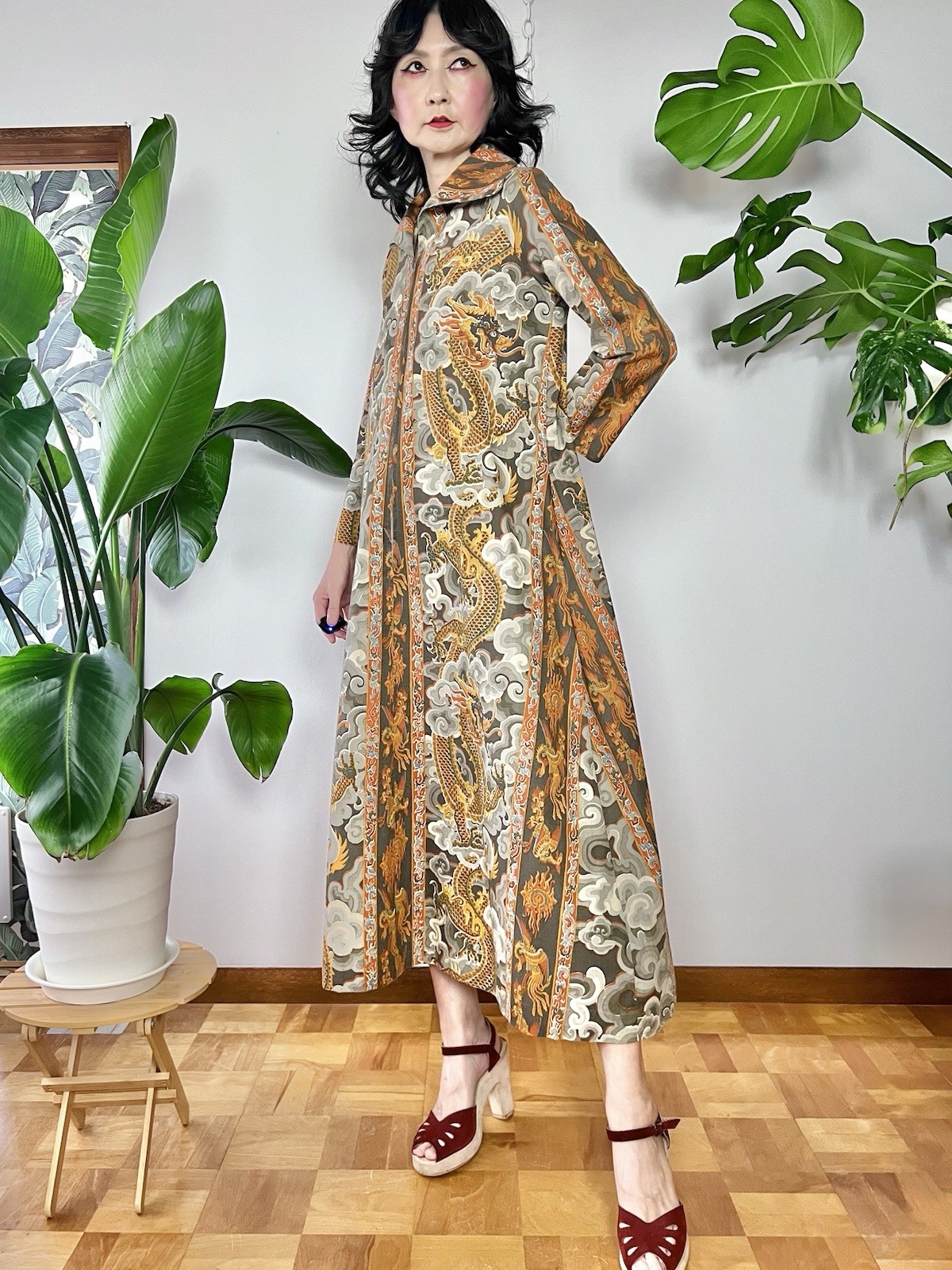 VTG 70s Dragon Cloud Print Cotton Hostess Maxi Dress Caftan Oriental Novelty S