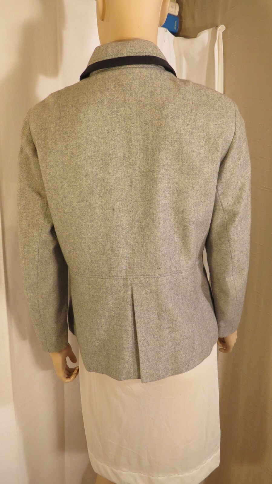 Vintage 40&rsquo;s Gray Wool Jacket Made in Germany with Crest sz S