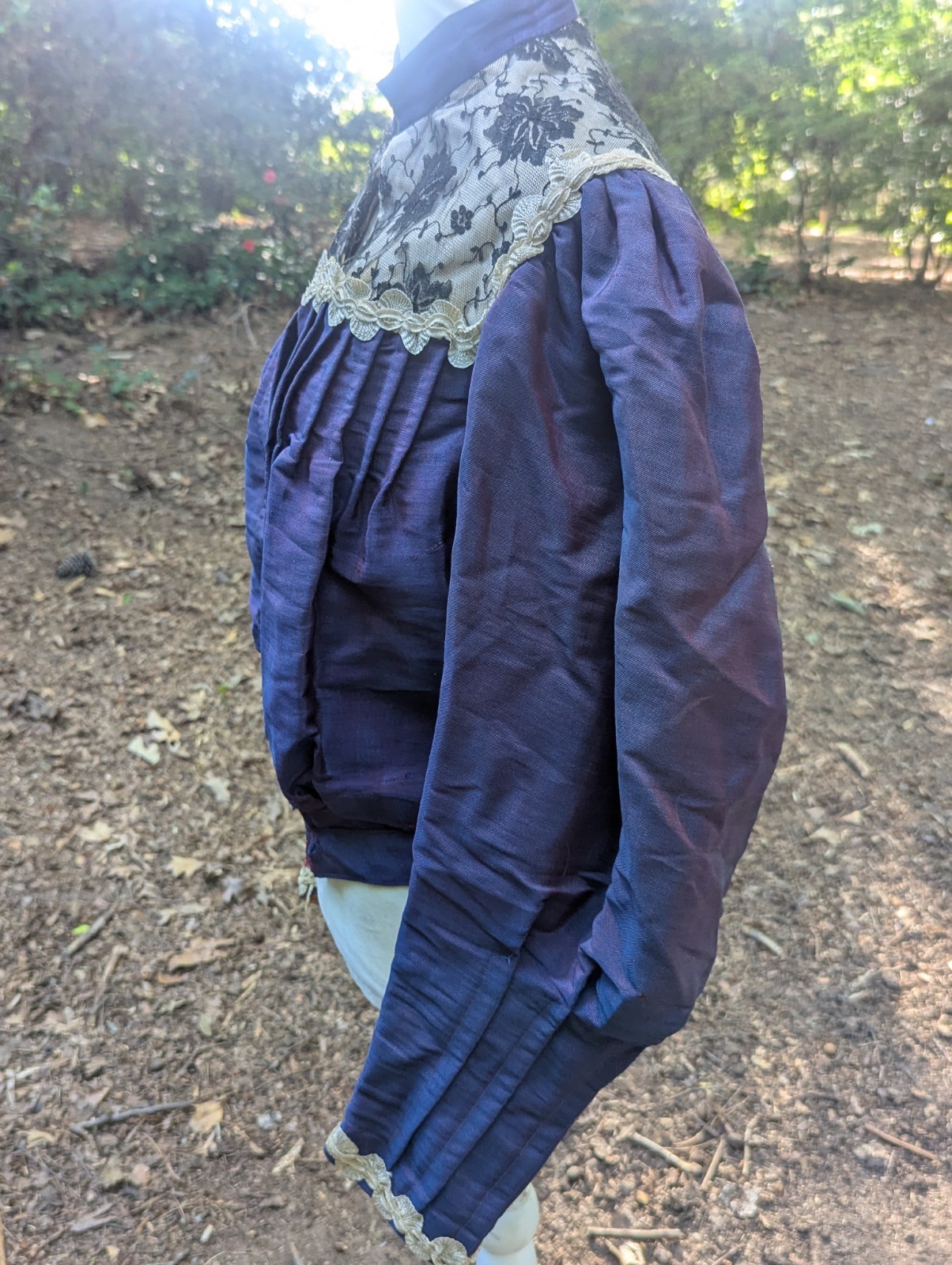 Antique Victorian Silk Bodice Purple Leg-O-Mutton Sleeves Lace Yoke Study Piece