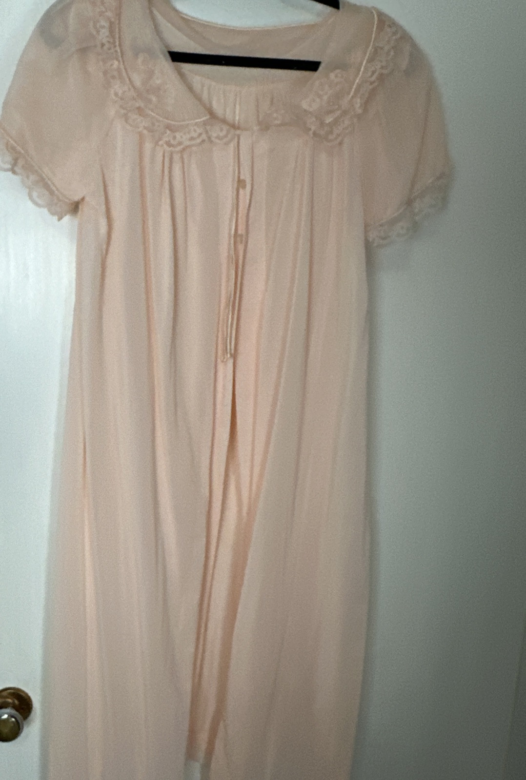 VINTAGE GOSSARD ARTEMIS Peach SIZE MEDIUM ROBE STYLE Sexy #7040