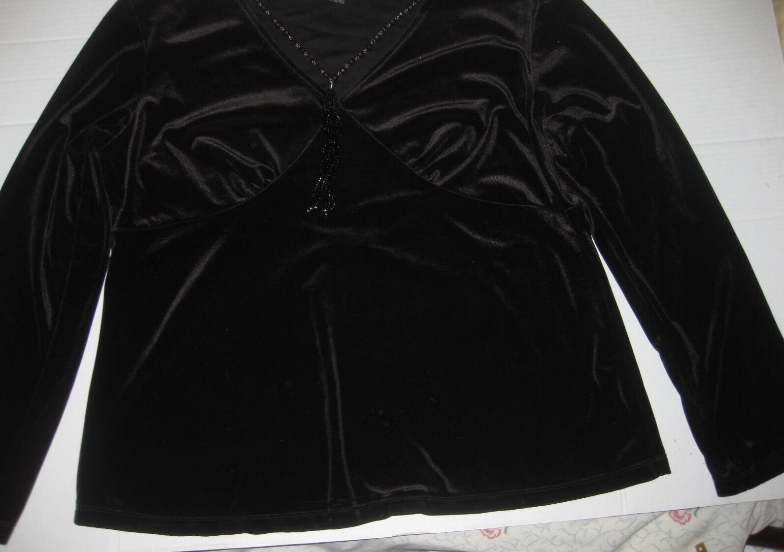 Vintage Elementz Black Velour Long Sleeve Blouse