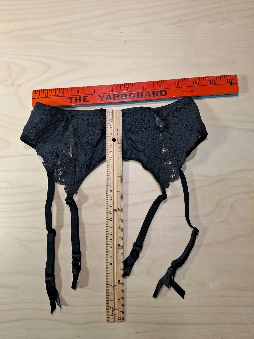 Vtg Y2K Victoria&rsquo;s Secret Black Lace Garter Belt Women Small circa 2001 Lolita