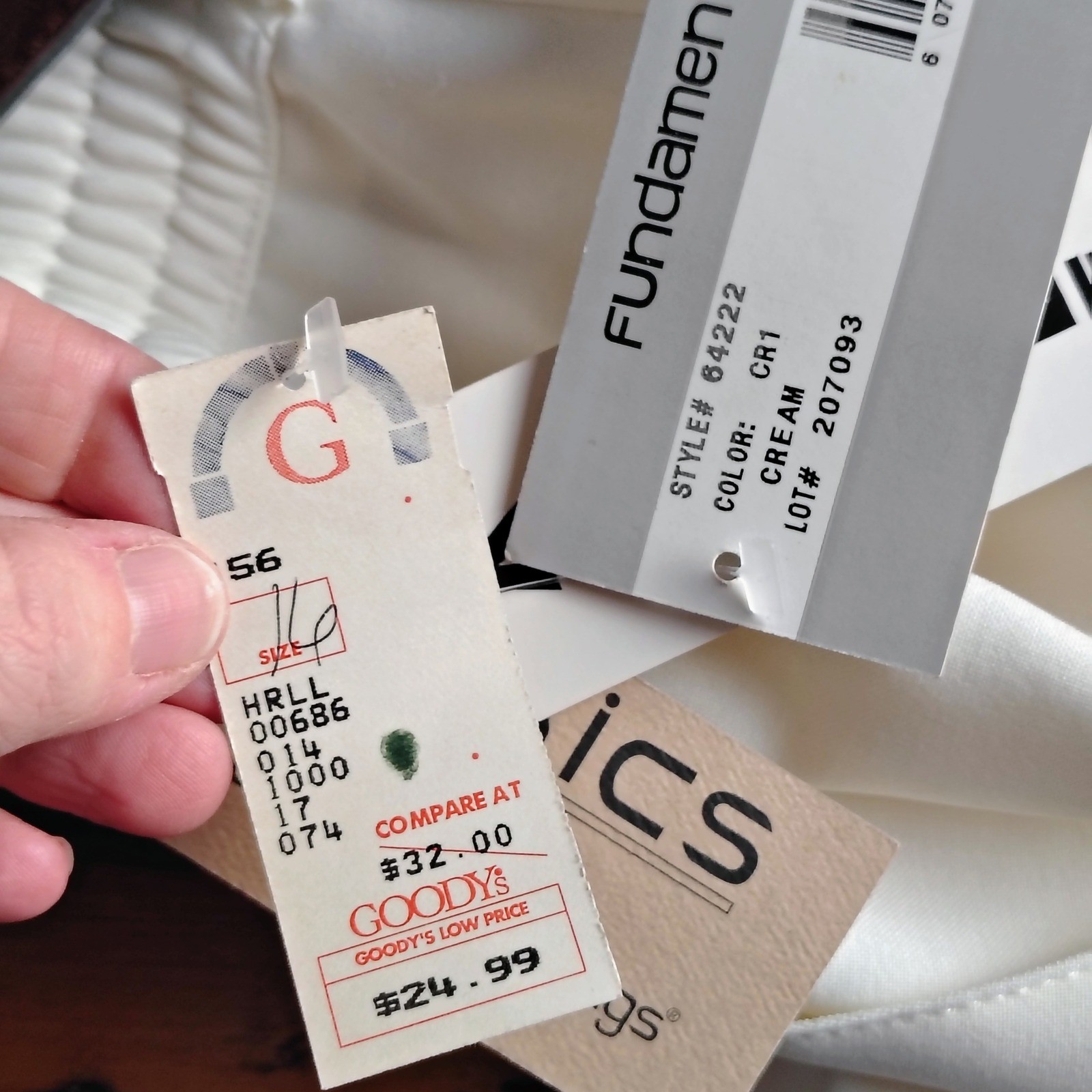 Fundamental Things Vintage Cream High Rise Pleated Tapered Dress Pants 16 nos
