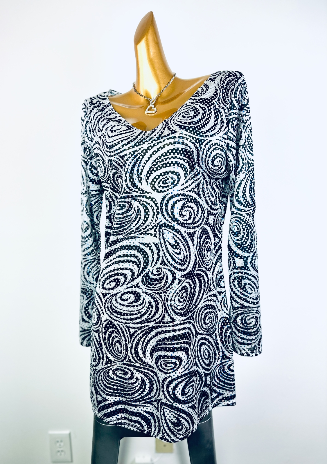 Vintage retro psychedelic mod mini sequin dress