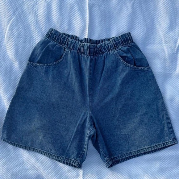 Vintage Ciscane Blues Denim Elastic Waist Shorts (Size 14) Waist 30-32&Prime;