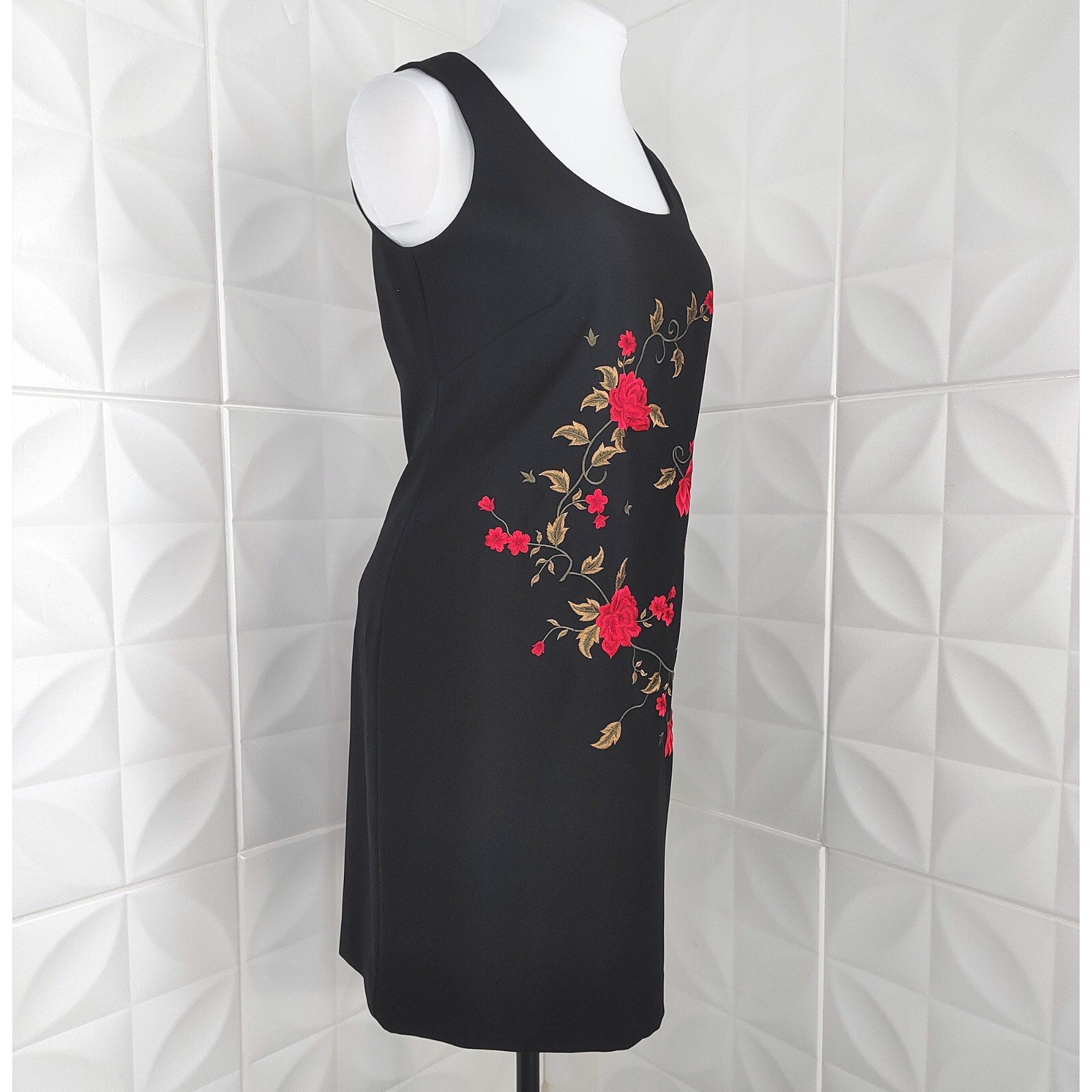 Vintage 90s Black Floral Dress Sheath Embroidered Whimsy Goth Jessica Howard M