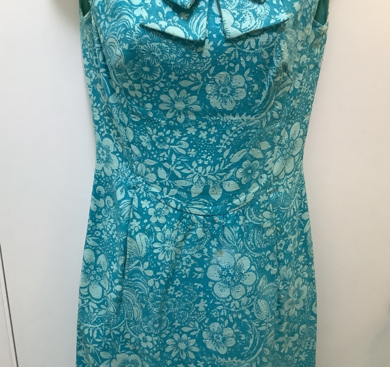 Vintage 1960s Aqua Floral Lined Sleeveless Sheath Dress Peck & Peck ILGWU Label