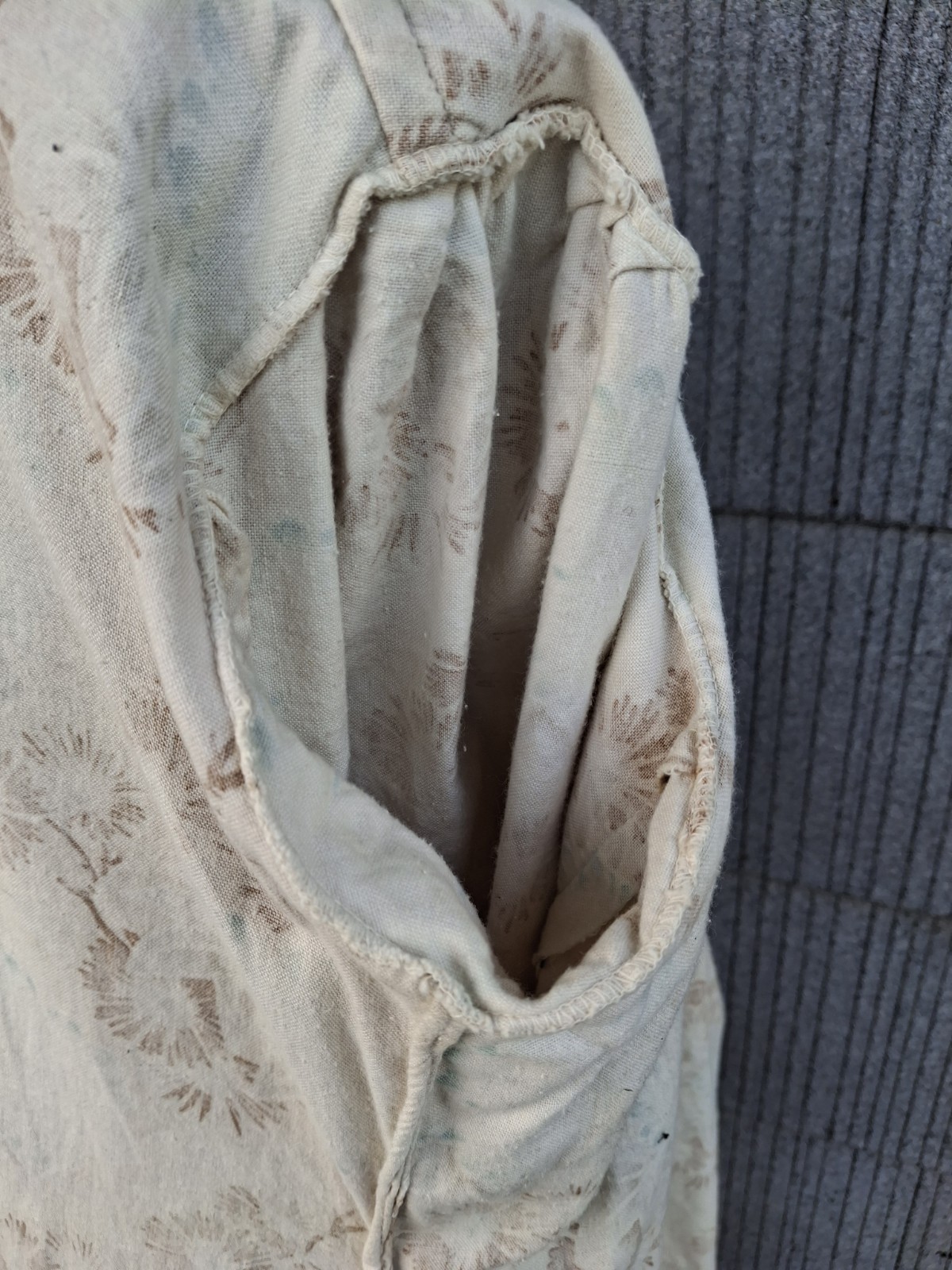 Vintage 1890s 1900s Victorian Edwardian flannel silk robe cream brown blue Asian