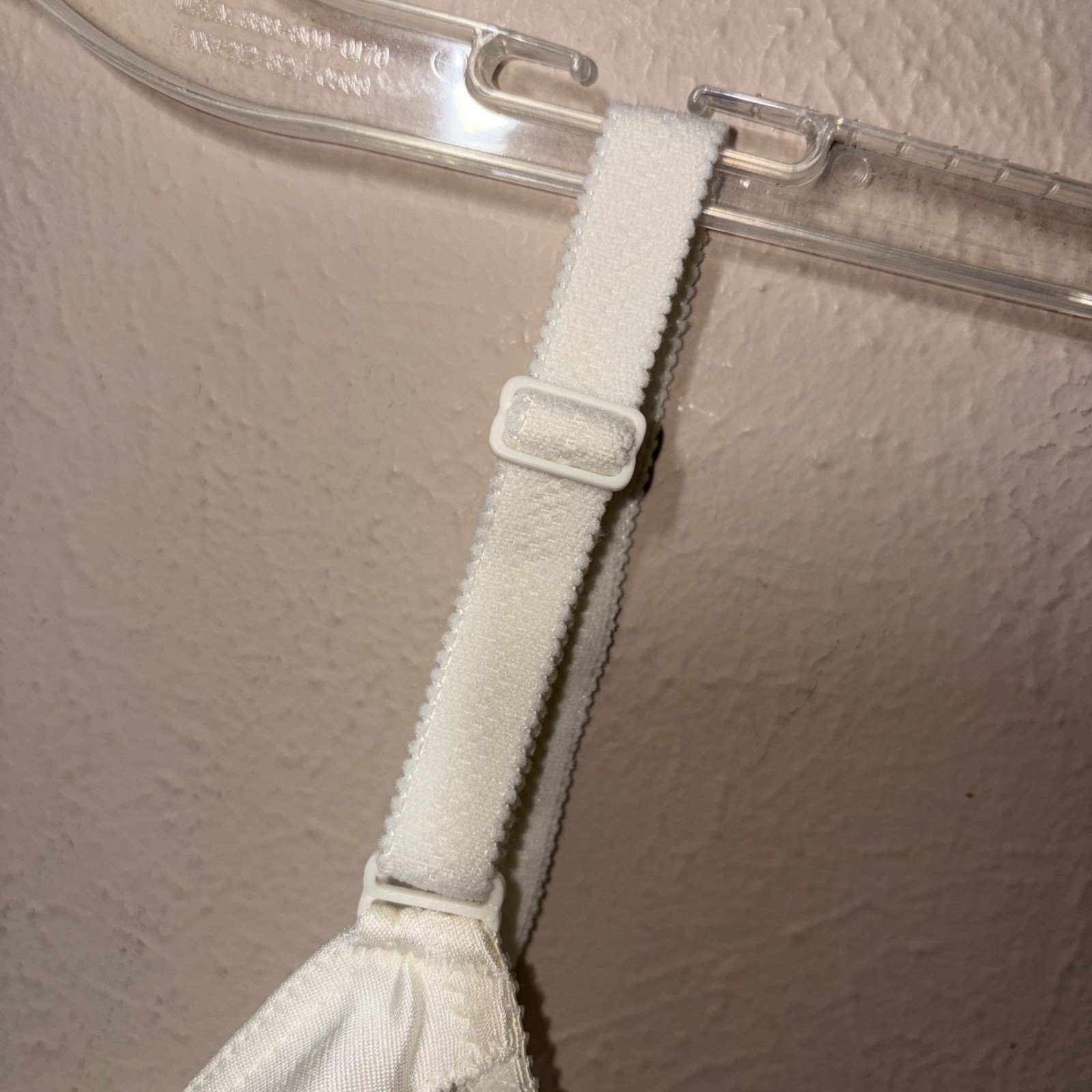 Vintage Flexees Delectables Bra 36C White Style 1631 Soft Cup Wireless