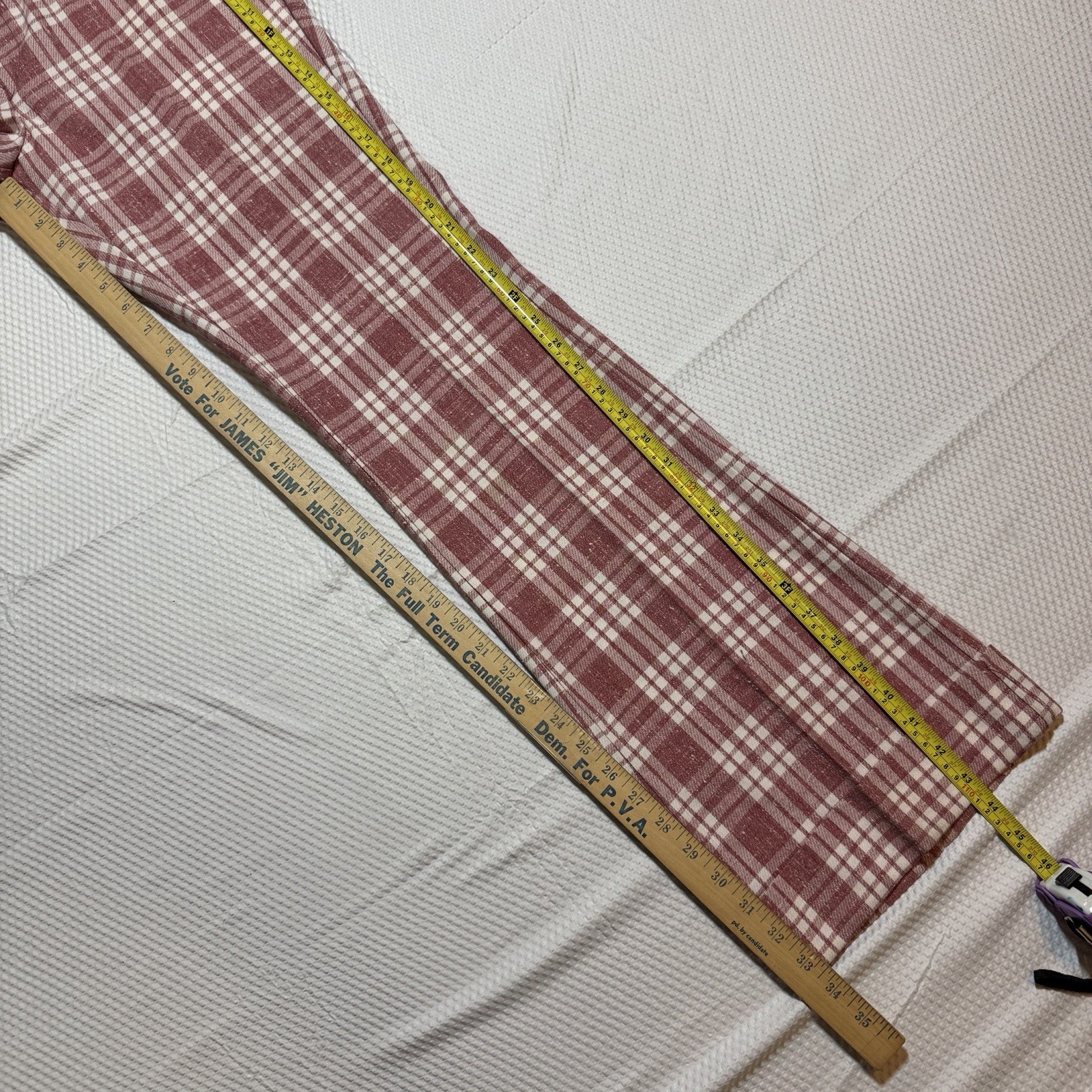 True Vintage 1970s Wrangler Plaid Red Bell Bottoms Disco Pants Twill USA 32×34