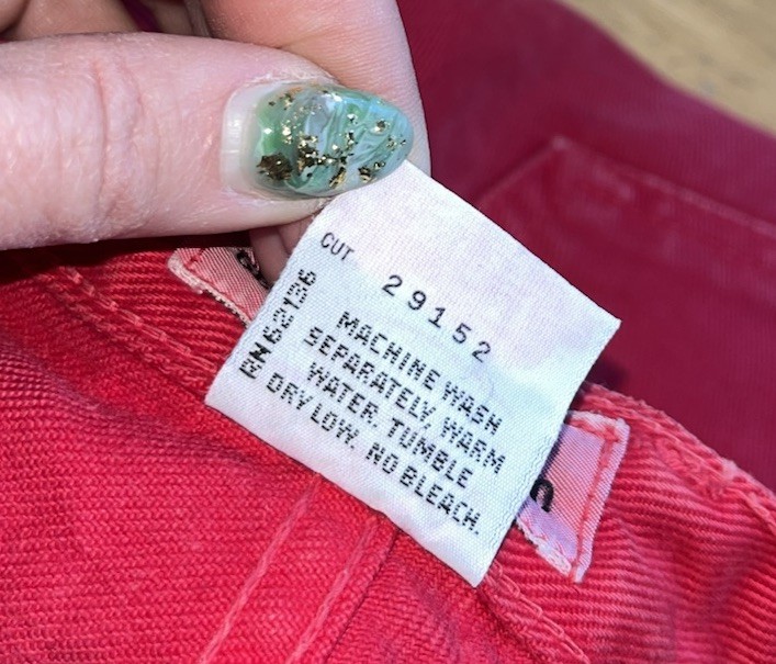 Vintage 1990s Guess Jeans High Rise Scarlet Red Denim Barrel Tapered Mom USA 28