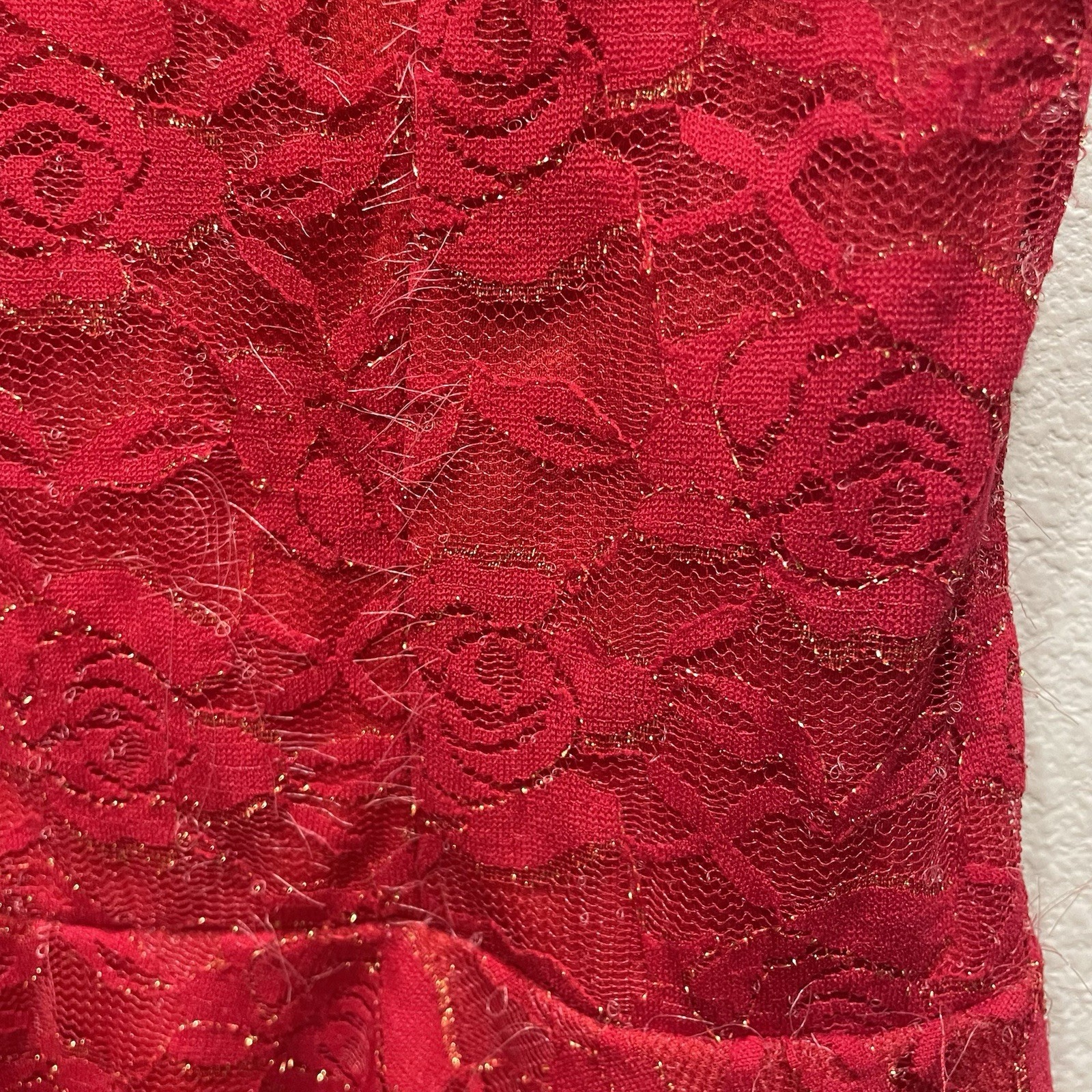 Y2K IZ Buyer L Red Metallic Peplum Top Cutout Floral Rose Lace 2000s Party READ