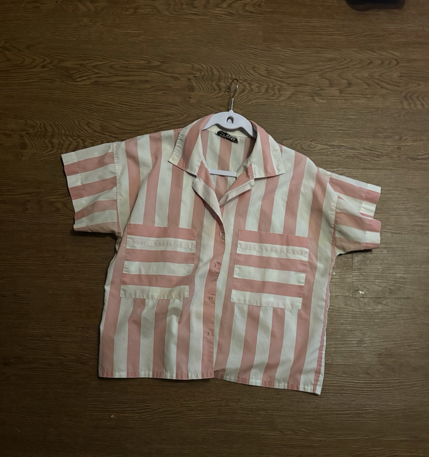 Vintage Color Cues Pink & White Striped Short Sleeve Button-Up Shirt- M To L