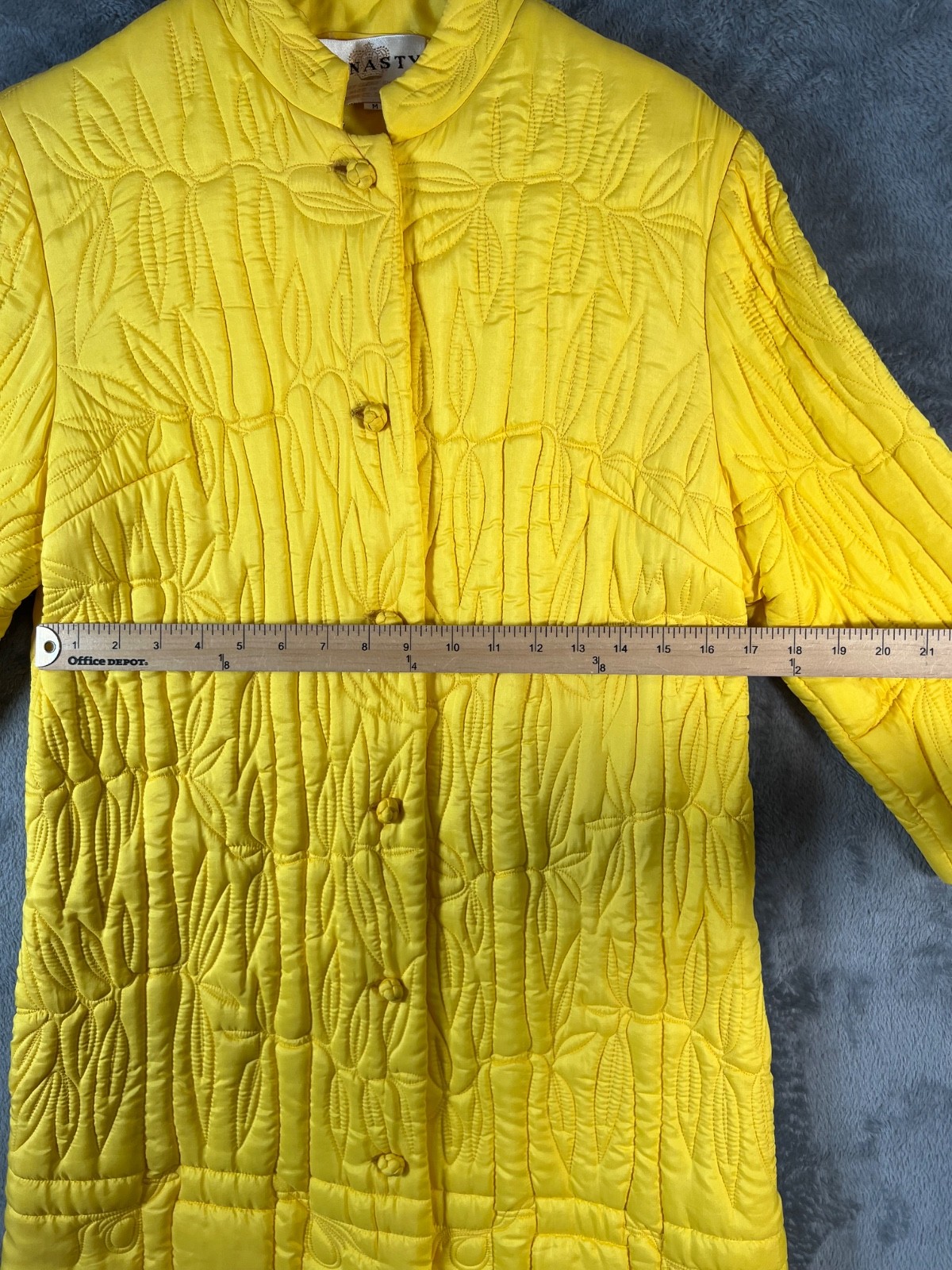 Vintage Dynasty Hong Kong Quilted Housecoat Robe Medium (Petite) Yellow Silk