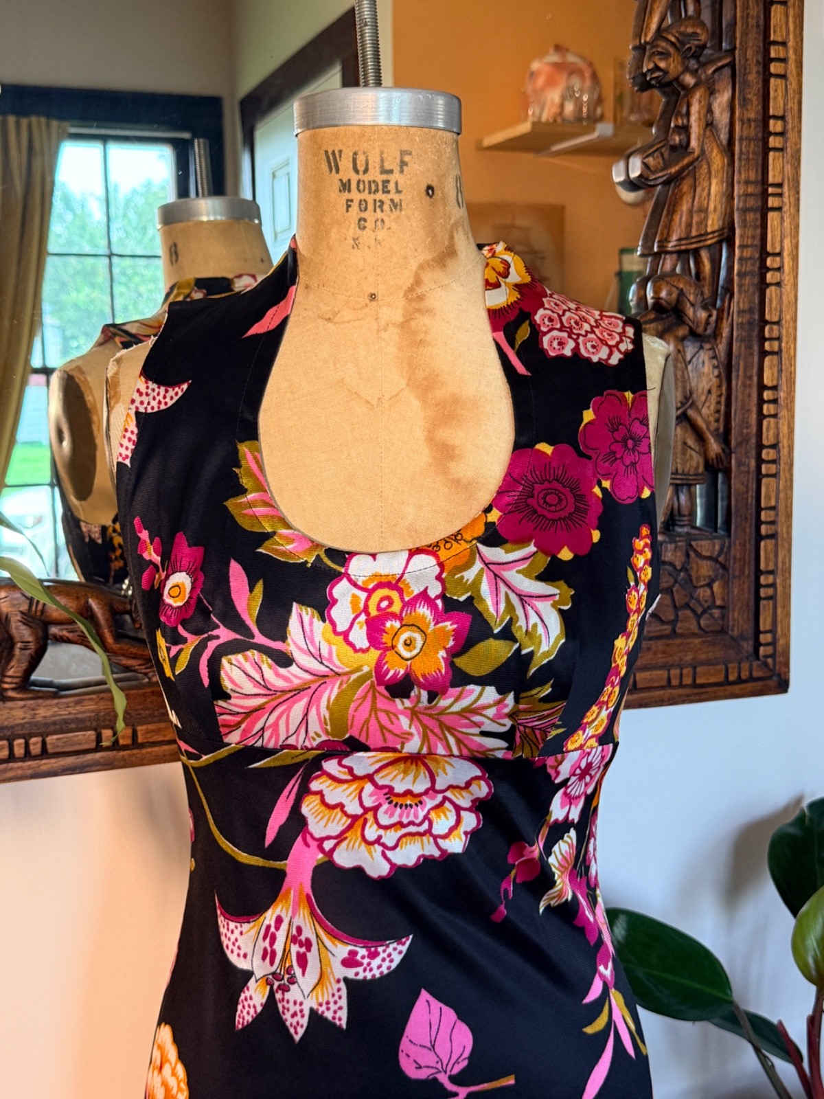 Vintage 70s Slinky Keyhole Polyester Maxi Disco Floral Dress 10