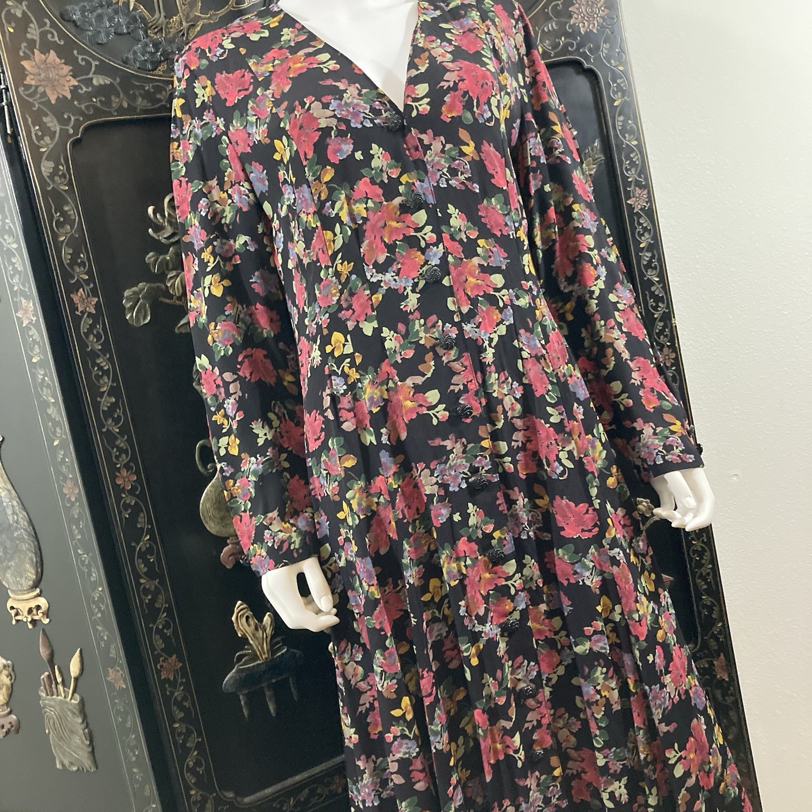 Express Compagnie Internationale Vintage 90&rsquo;s Dark Floral Long Sleeve Maxi Dress