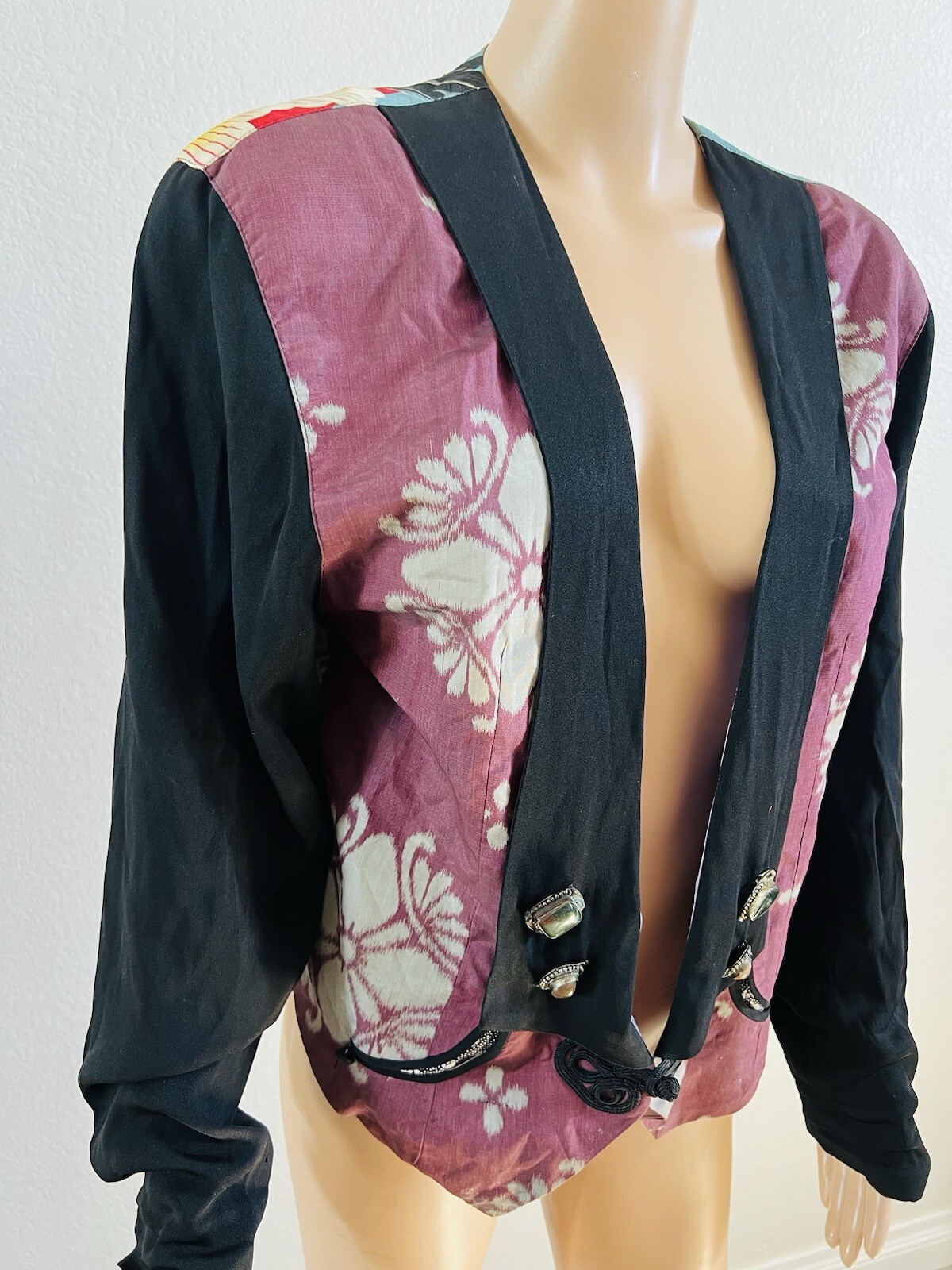 VTG Rebel Smith USA Silk* Open Jacket Floral Art Top Gemstone Accents M/L* OOAK