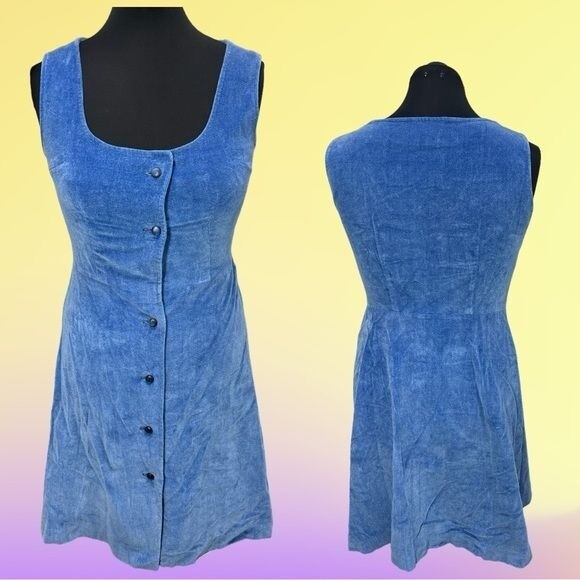 VTG 70&rsquo;s Handmade Blue Velveteen Button Up dress Measurements Listed