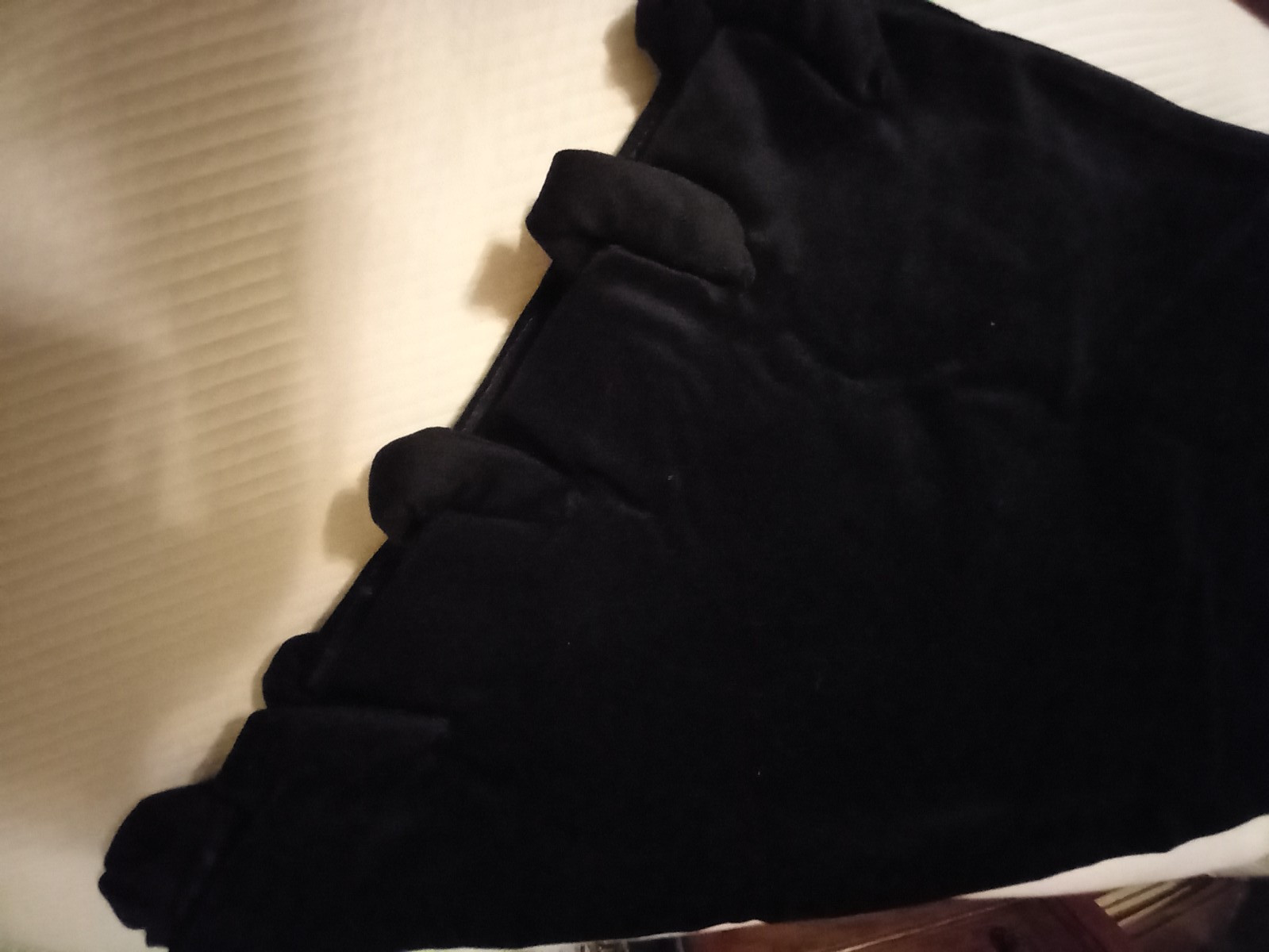 VTG 40s Opera cape, Blk, hand made, fur blend, elegant. Unusual bottom finish