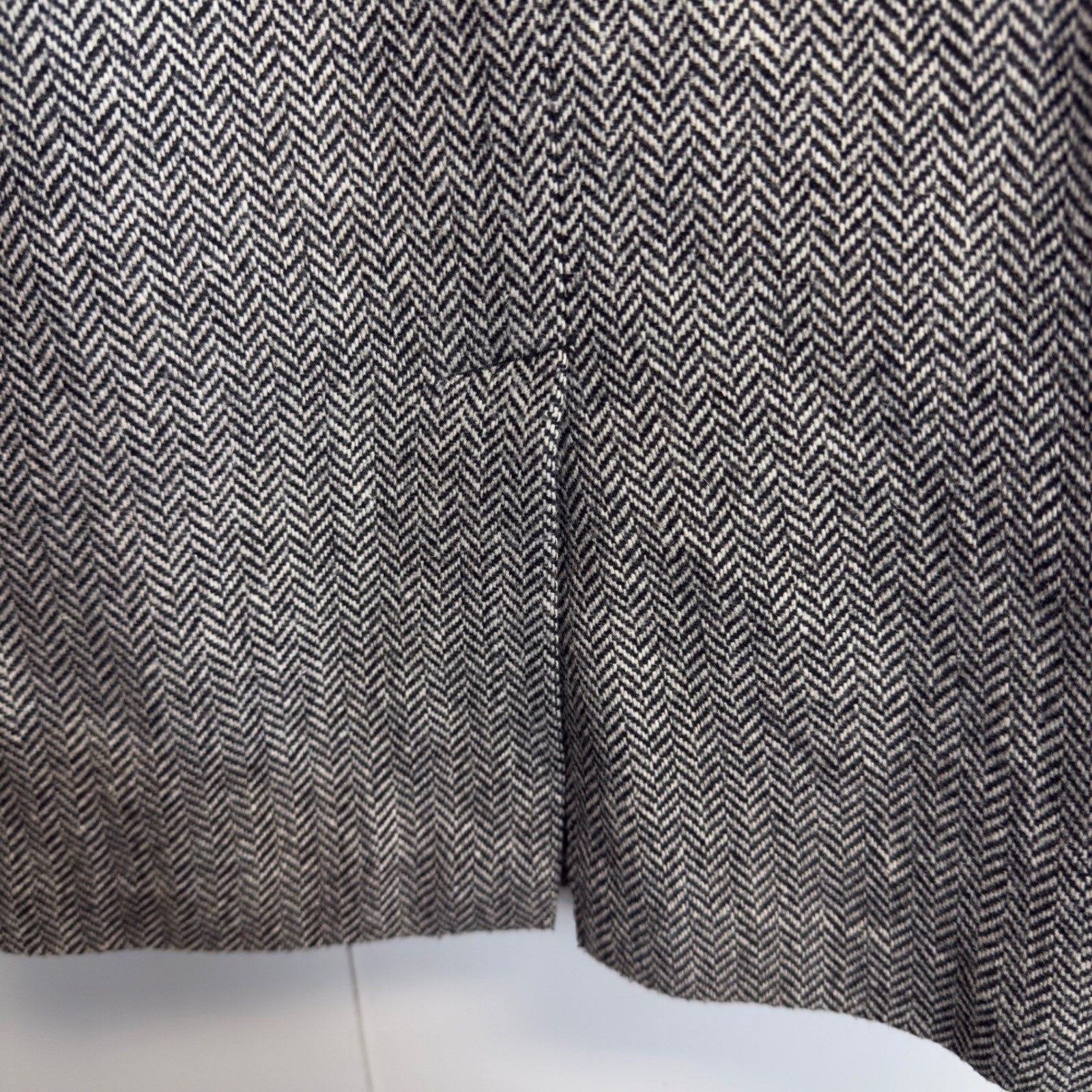 Walker & Lane Vintage Herringbone Skirt Suit Set Wool Blend Women&rsquo;s size XS/S