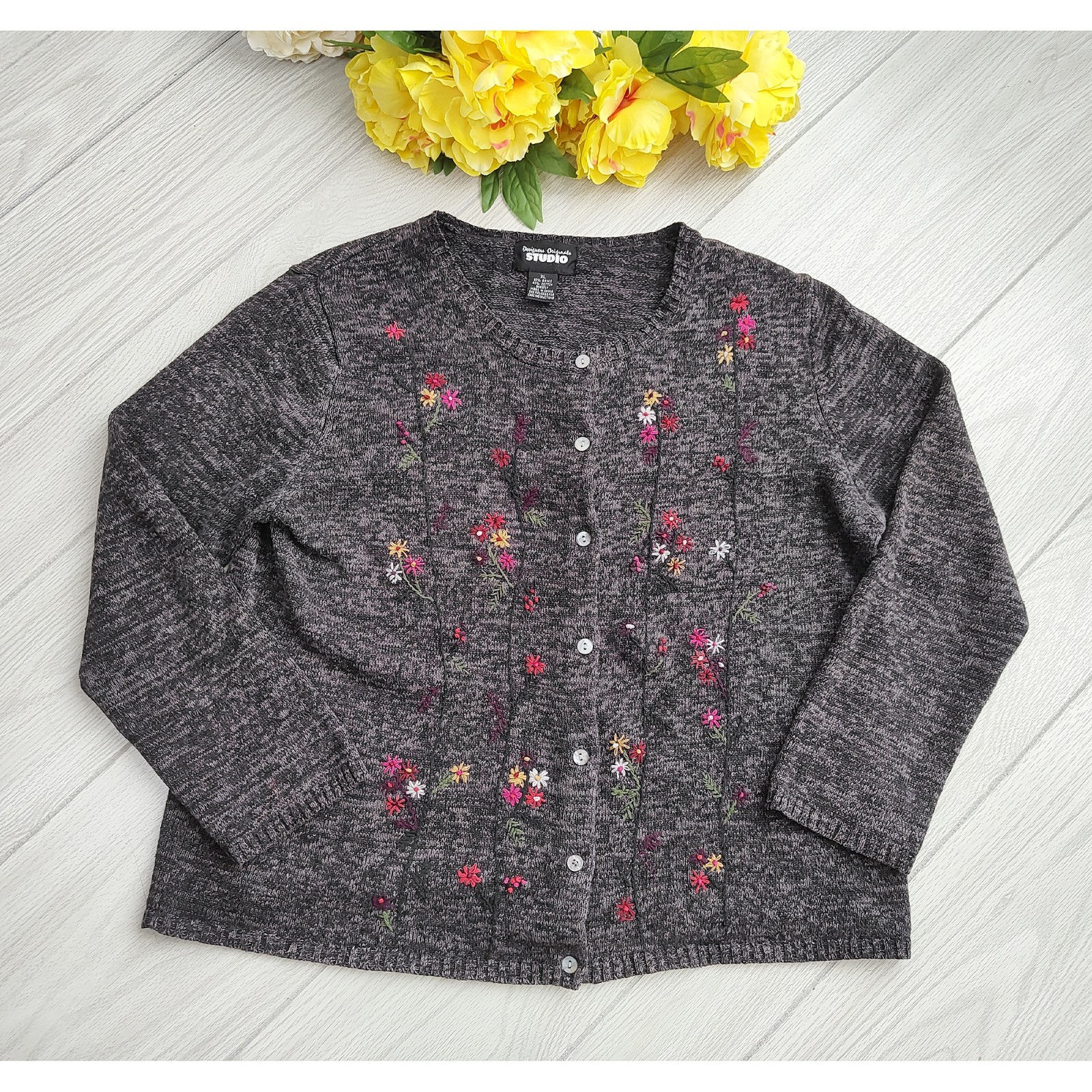 Vintage Y2K Gray Floral Cardigan Sweater Cottage Ramie Cotton Designer Studio XL