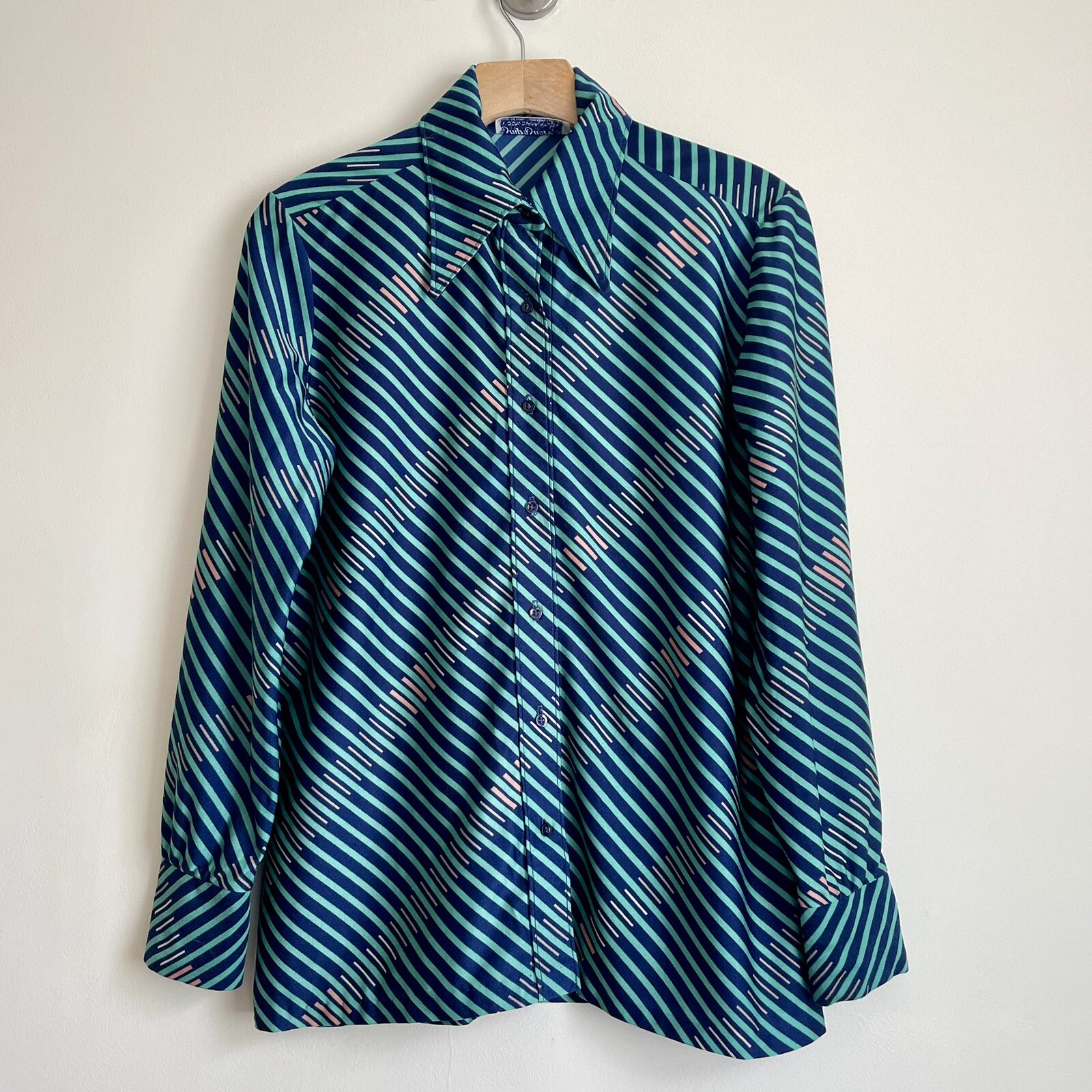 60s 70s Ship n&rsquo; Shore nylon dagger collar shirt / size 16