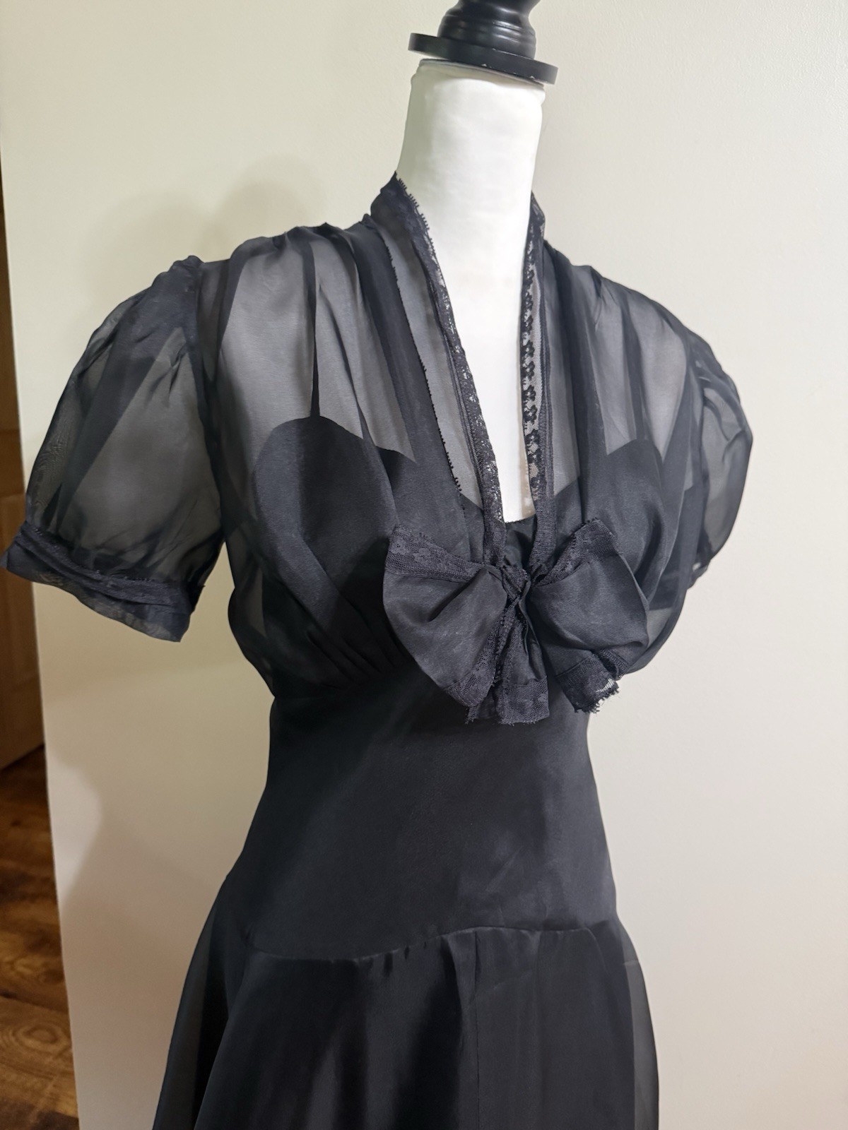 VTG 90s Does 40s 50s The J. Peterman Co 100% Silk Chiffon Midi Dress 10 Pin Up
