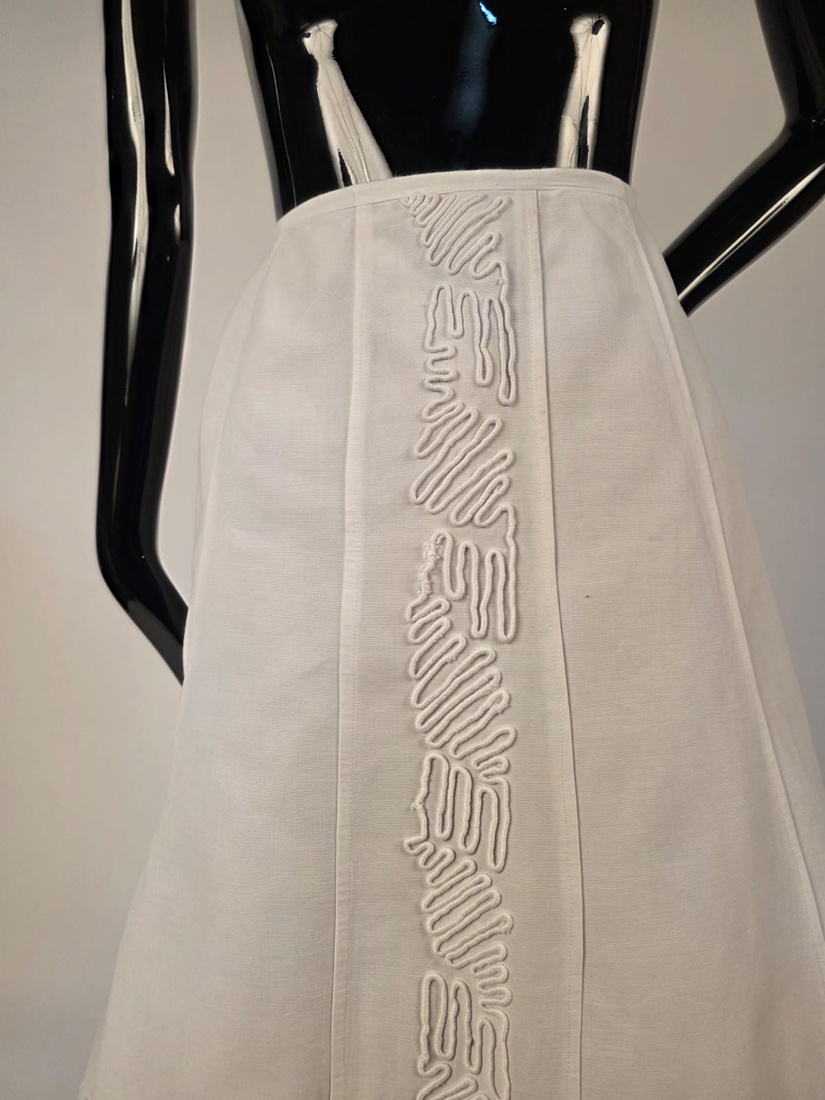 ANTIQUE EDWARDIAN 2 PC WHITE WALKING SUIT W SOUTACHE DETAILING