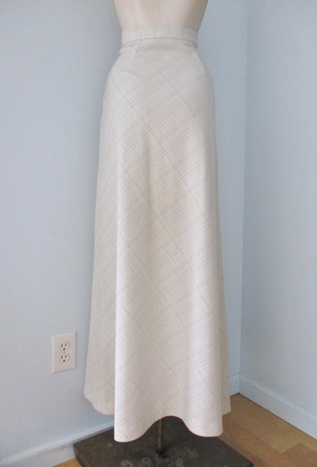 Vtg 70s white silver sparkle maxi A-line hostess skirt textured diamond grid 16