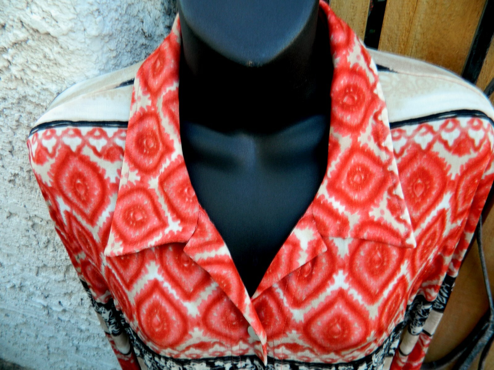 URBAN CHIC BLOUSE BUTTON FRONT TOP SZ M MULTICOLOR ACETATE/SPANDEX BLEND