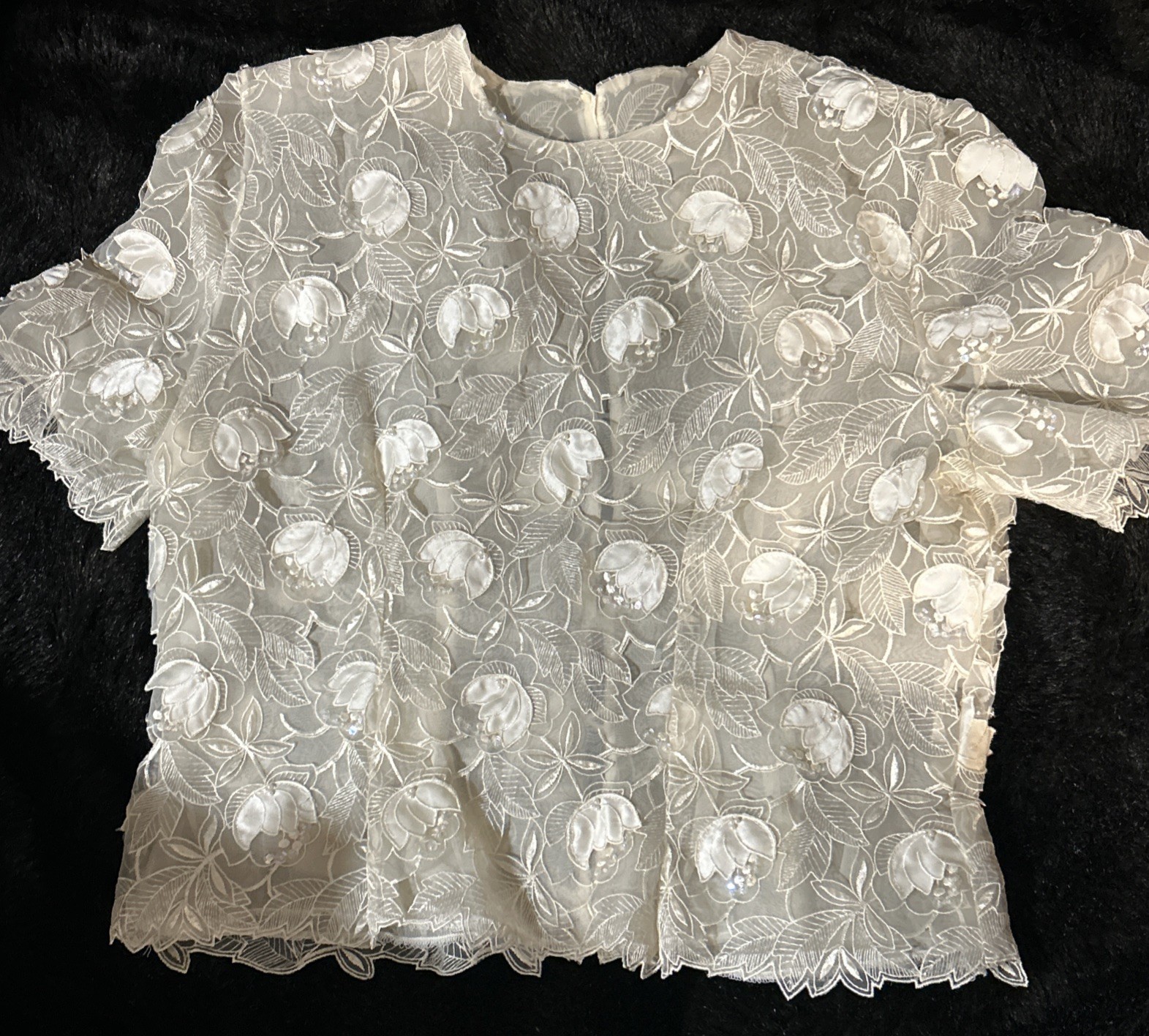 Vintage Beaded/Sequined Appliquéd Lace Top Pearl Style Buttons & Peekaboo Back