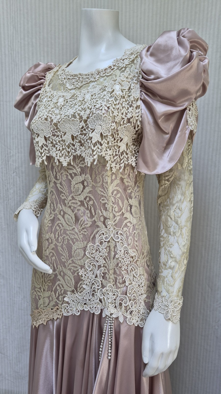 VTG 80s CACHET by Bari Protas Victorian Dusty Rose Satin & Lace Puff Slv Dress
