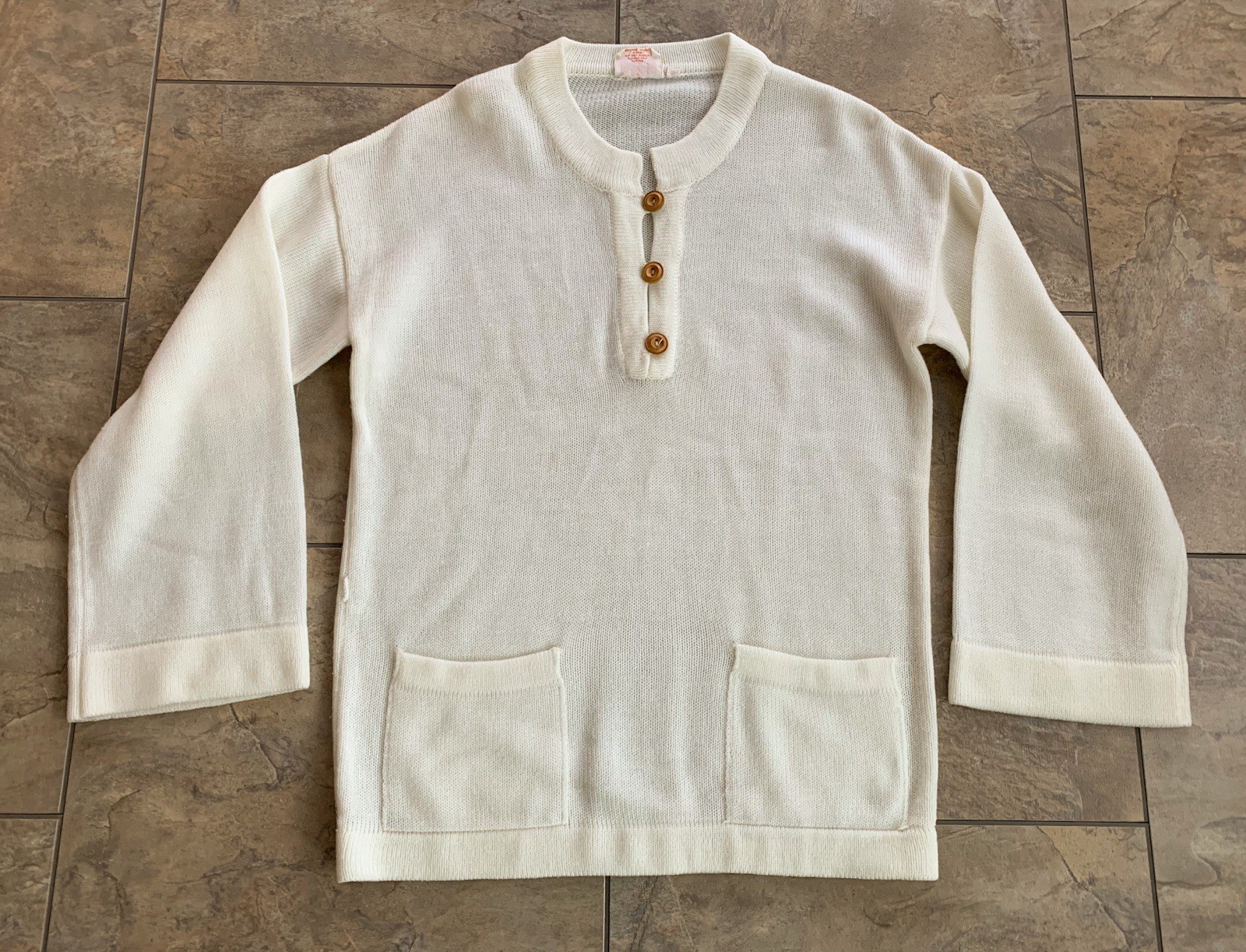 Vintage 70’s FAI f.a.i. Womens Large White Henley Sweater Pockets Wood Buttons