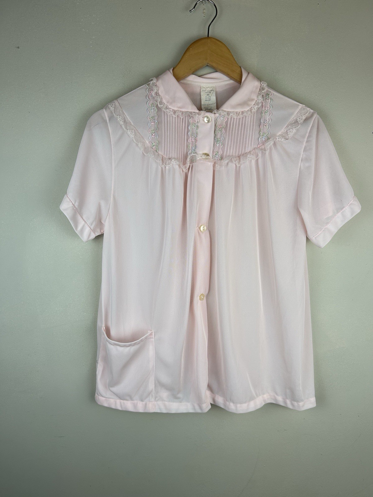 VTG Phil-Maid Pink Sheer Button Up Sleep Shirt Embroidery Nylon Sz 38 Feminine