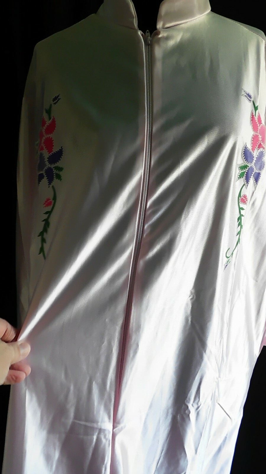 Silky Slick Exclusively Yours zip up polyester robe, 1X, pink w/painted flowers