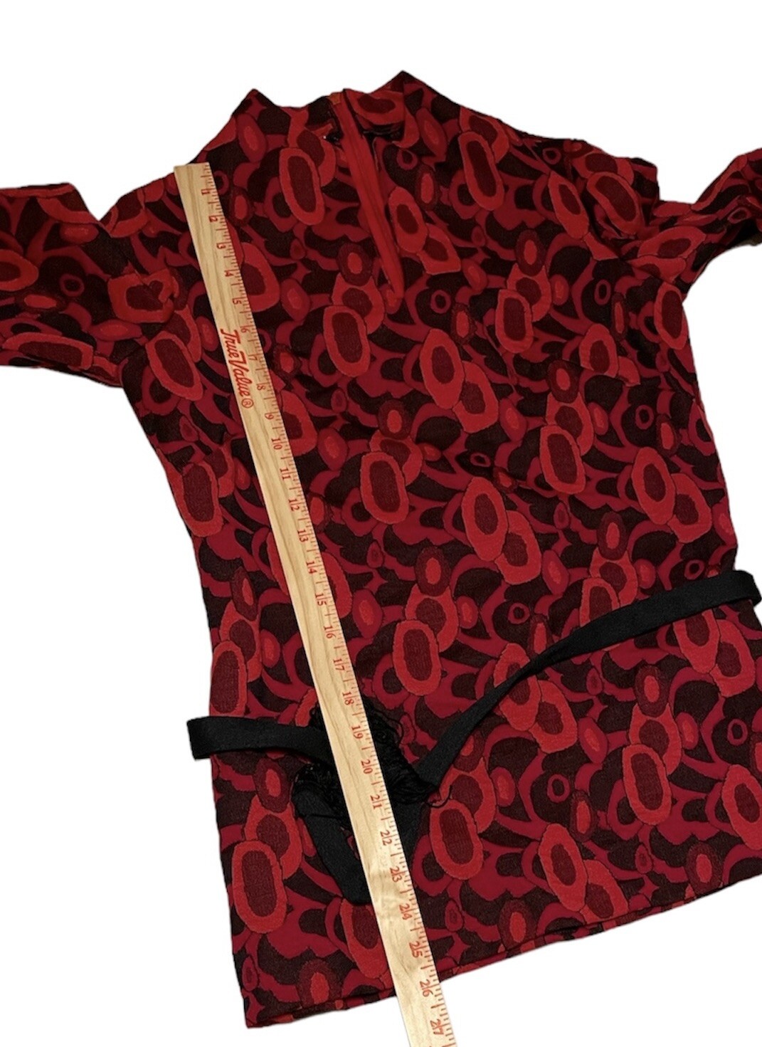 Vintage Black & Red Geometric Print Fringed Belt Blouse Top Zip Back 36” Bust