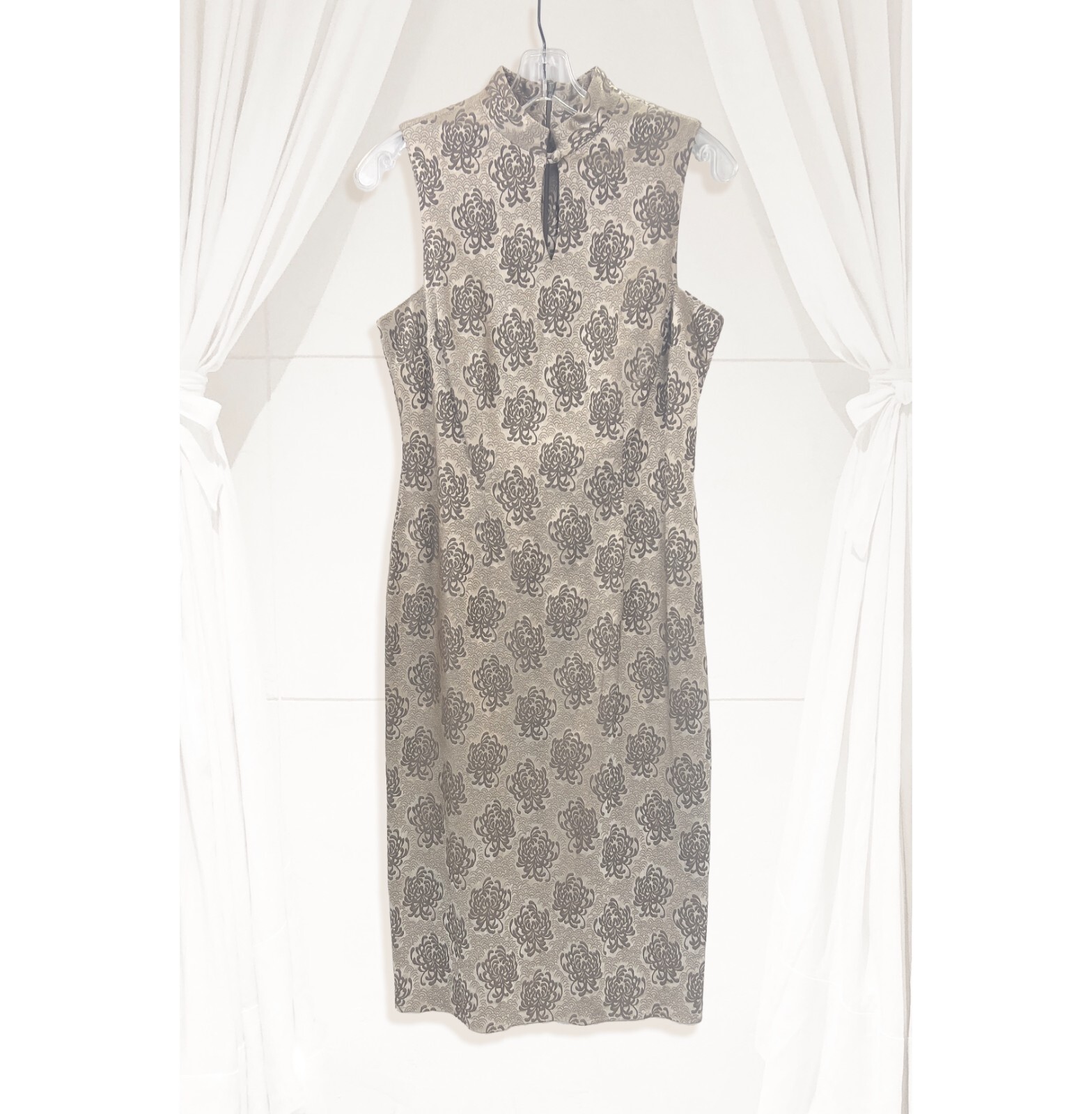 Vintage Harold&rsquo;s Keyhole Cheongsam Chrysanthemum Damask Cocktail Dress