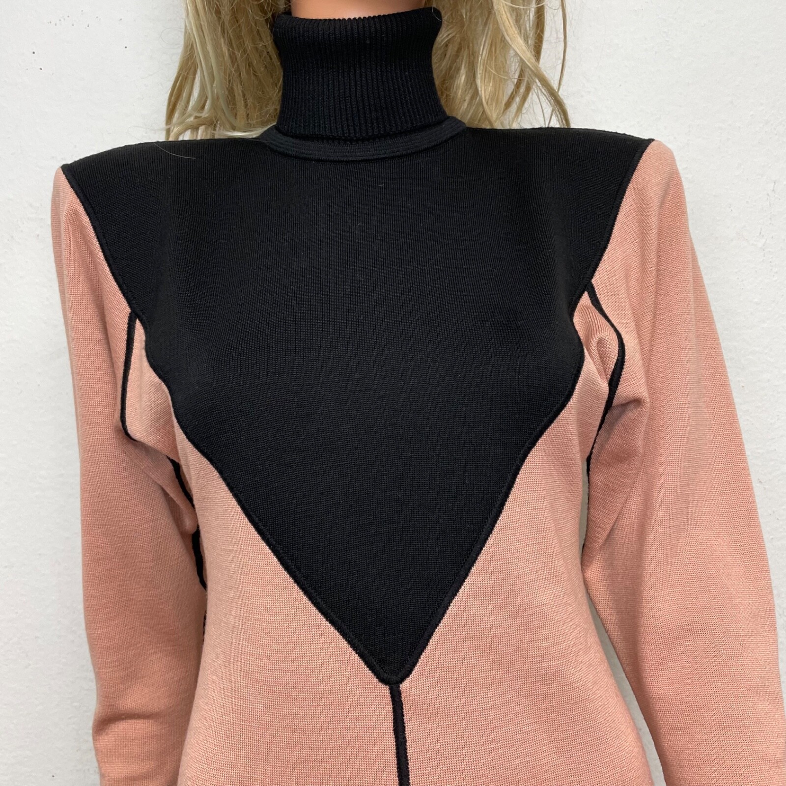 Rare Vintage 80&rsquo;s Emanuel Ungaro Pink Black Color Block Fitted Dress Size 4
