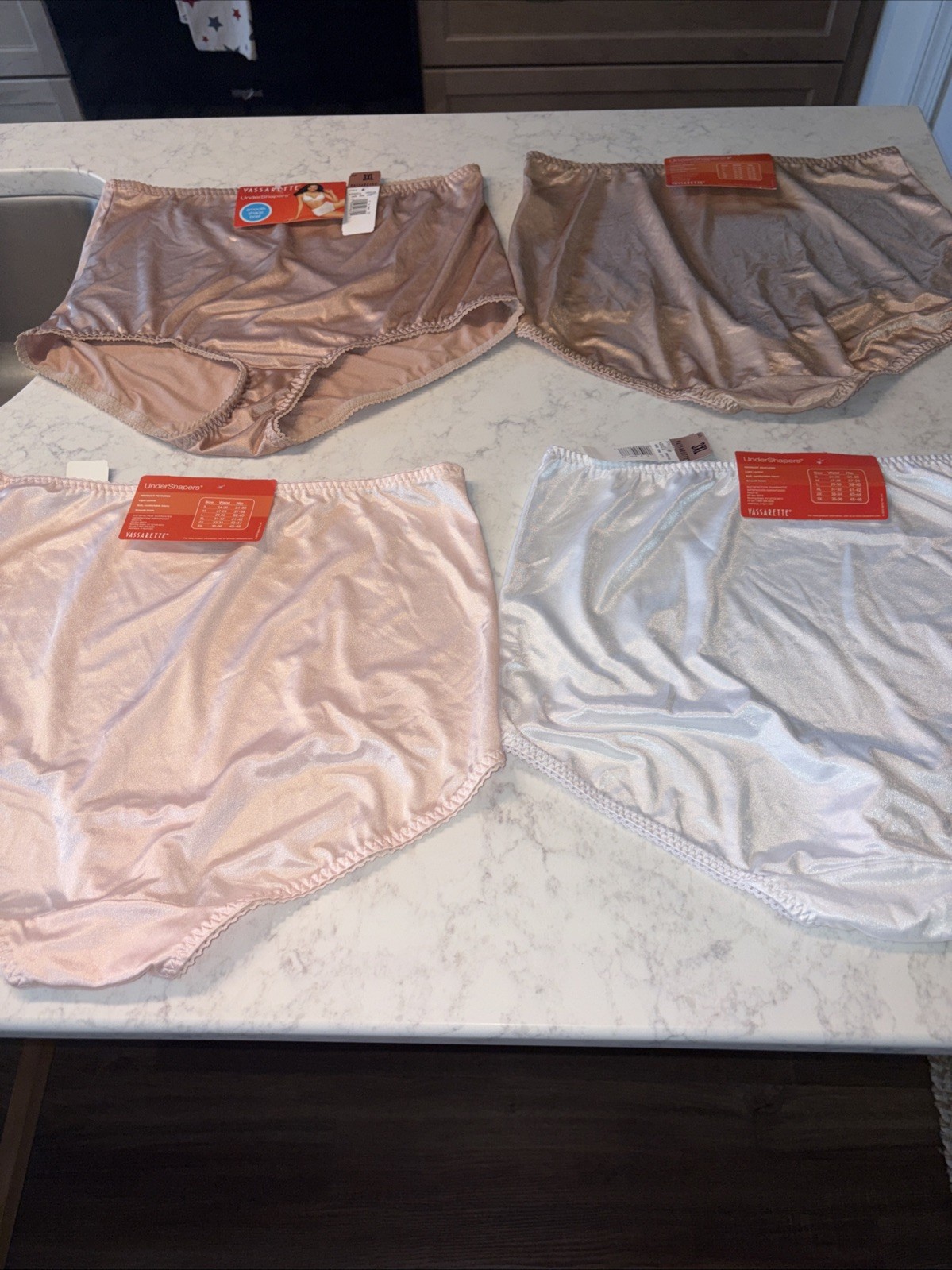 NWT Vassarette Smooth Shape Brief Undershapers #40001 3XL, 2010 Lot/4