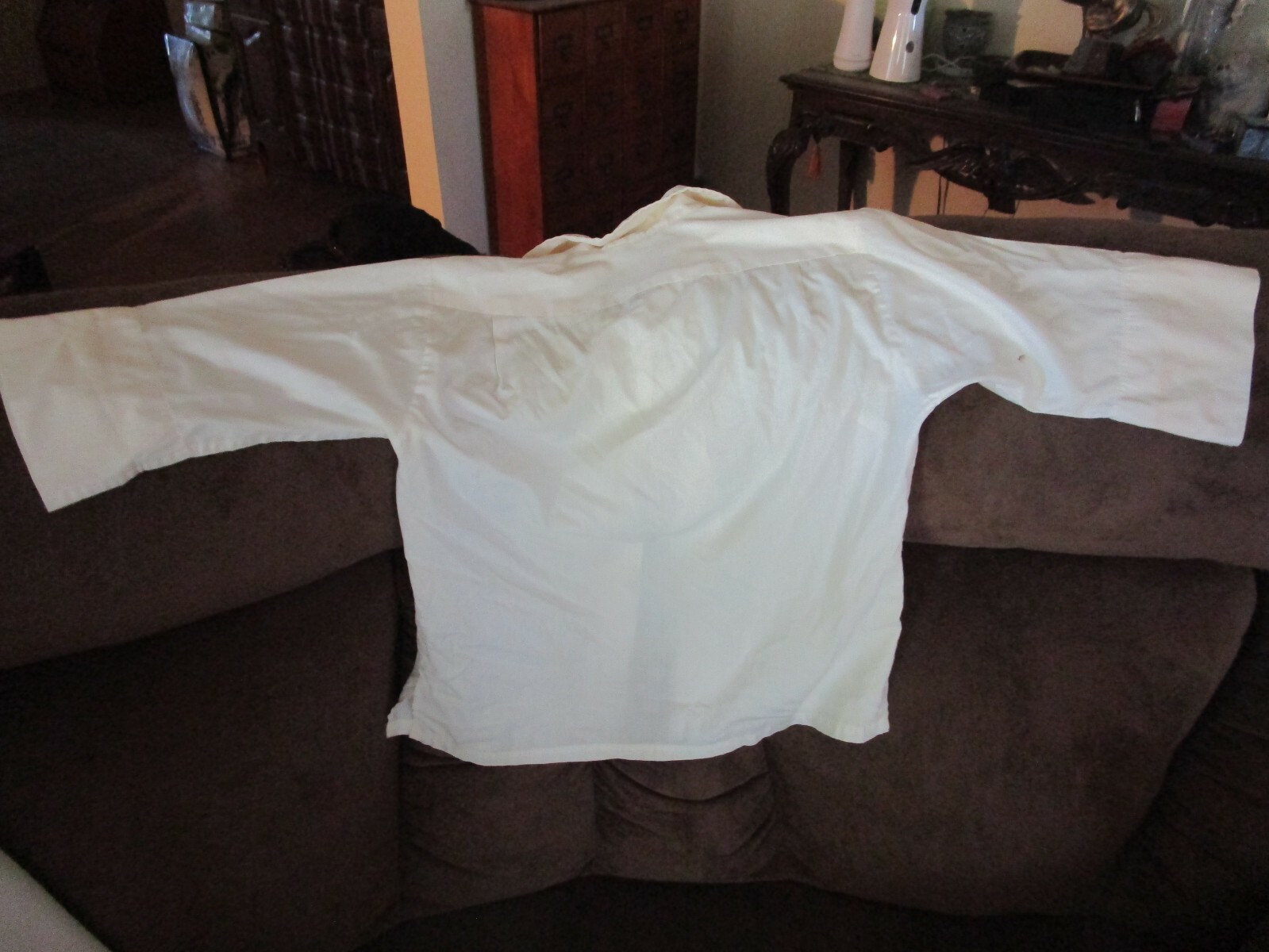 Vintage Lady Towncraft Button Down Blouse Cream Size 11/12 in great shape