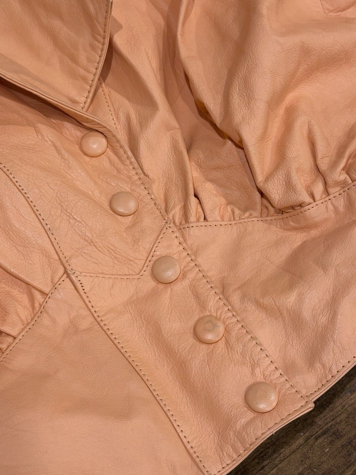 Vintage 1980s Chia Peach Ruched Crop Creamy Matte Leather Jacket Sz S