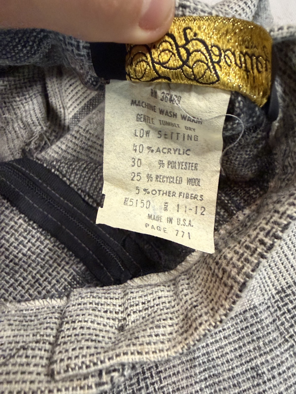 Vintage 70s 80s Bentley Wool Blend Plaid Skirt Size 11/12 USA – NEW with TAGS