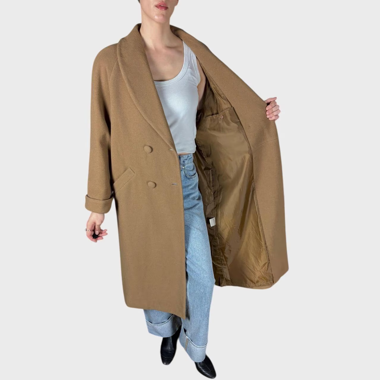 Vintage Beige Wool Coat Classic Minimalist Warm Winter Coat size US10/12; EU42
