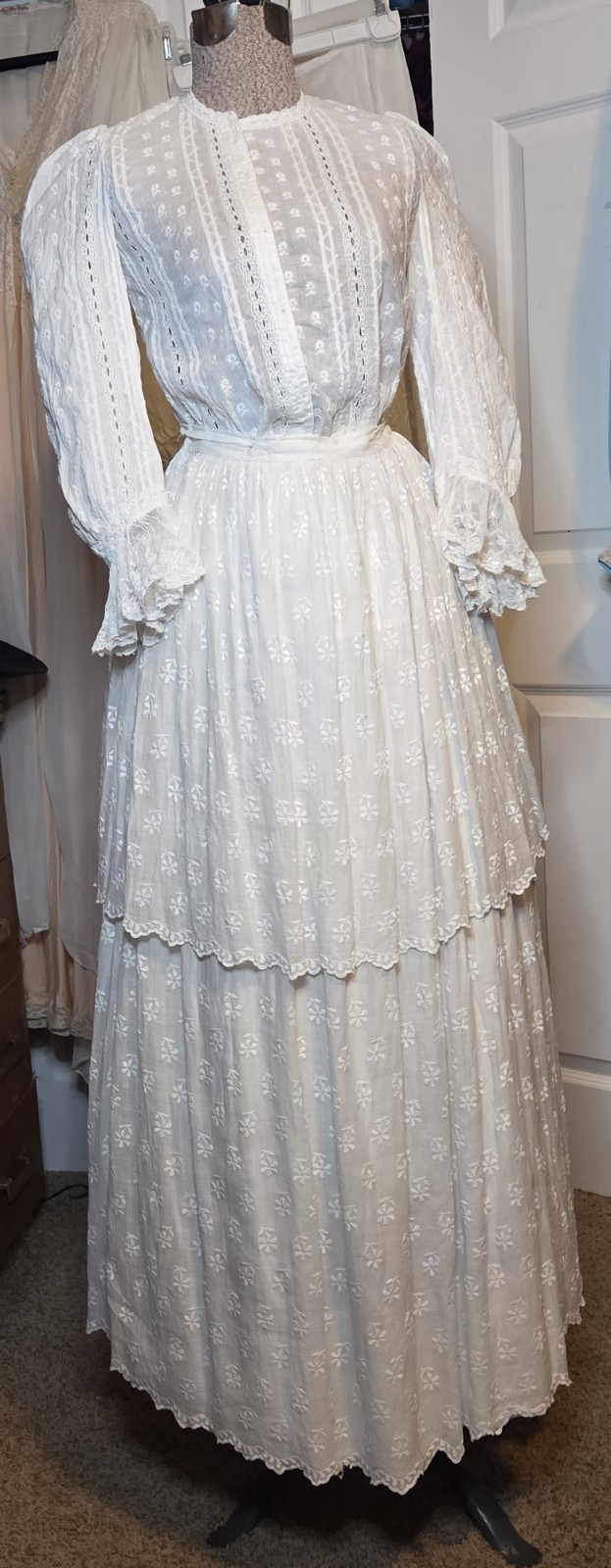 Pulchritudinous Victorian Lingerie Tea Dress w/Lace Cuffs & Double Flounce Skirt